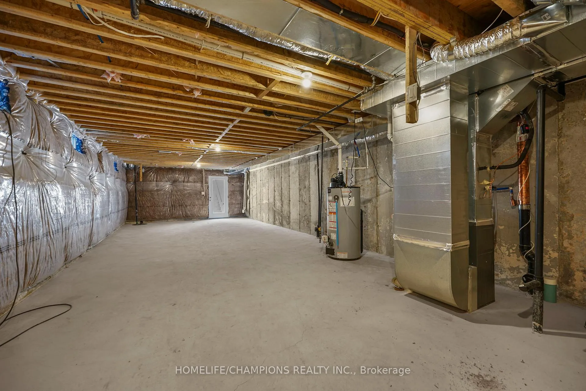 Photo 34 of 129 Guelph Street, Oshawa, Donevan — HOMEH