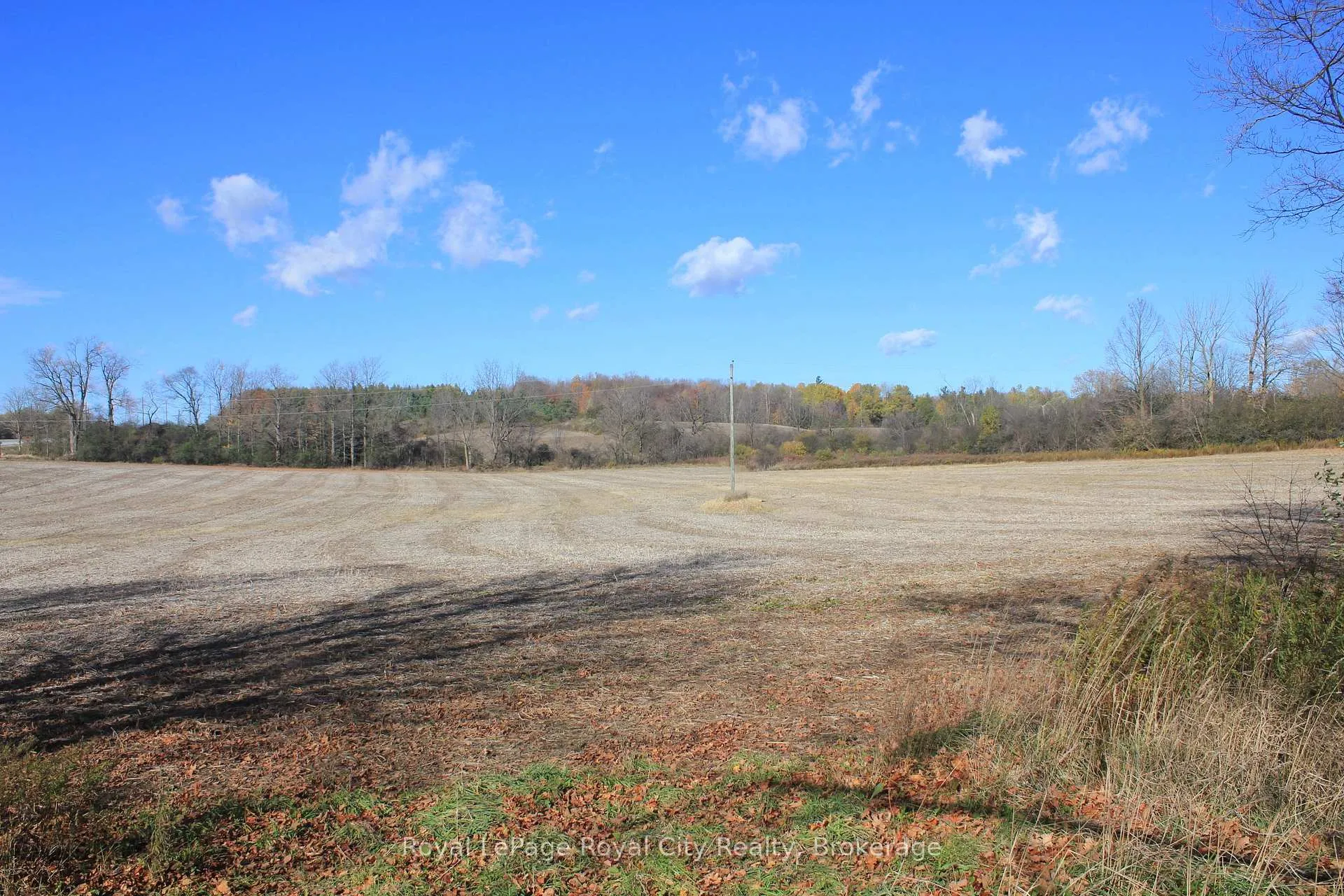 Photo 4 of 4507 Concession 7 Road, Puslinch, Rural Puslinch East — HOMEH