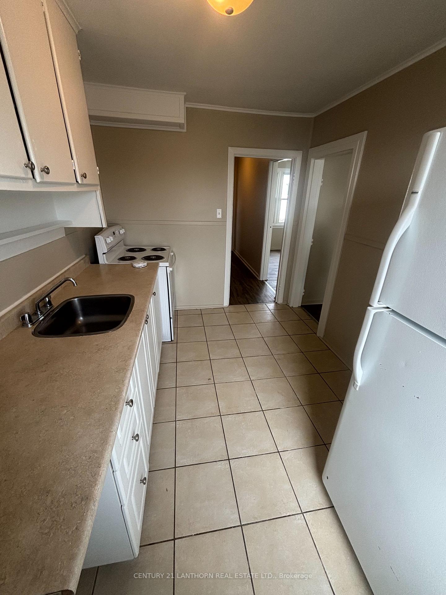 Photo 6 of 12 Caen Court, Prince Edward County, Hallowell Ward — HOMEH