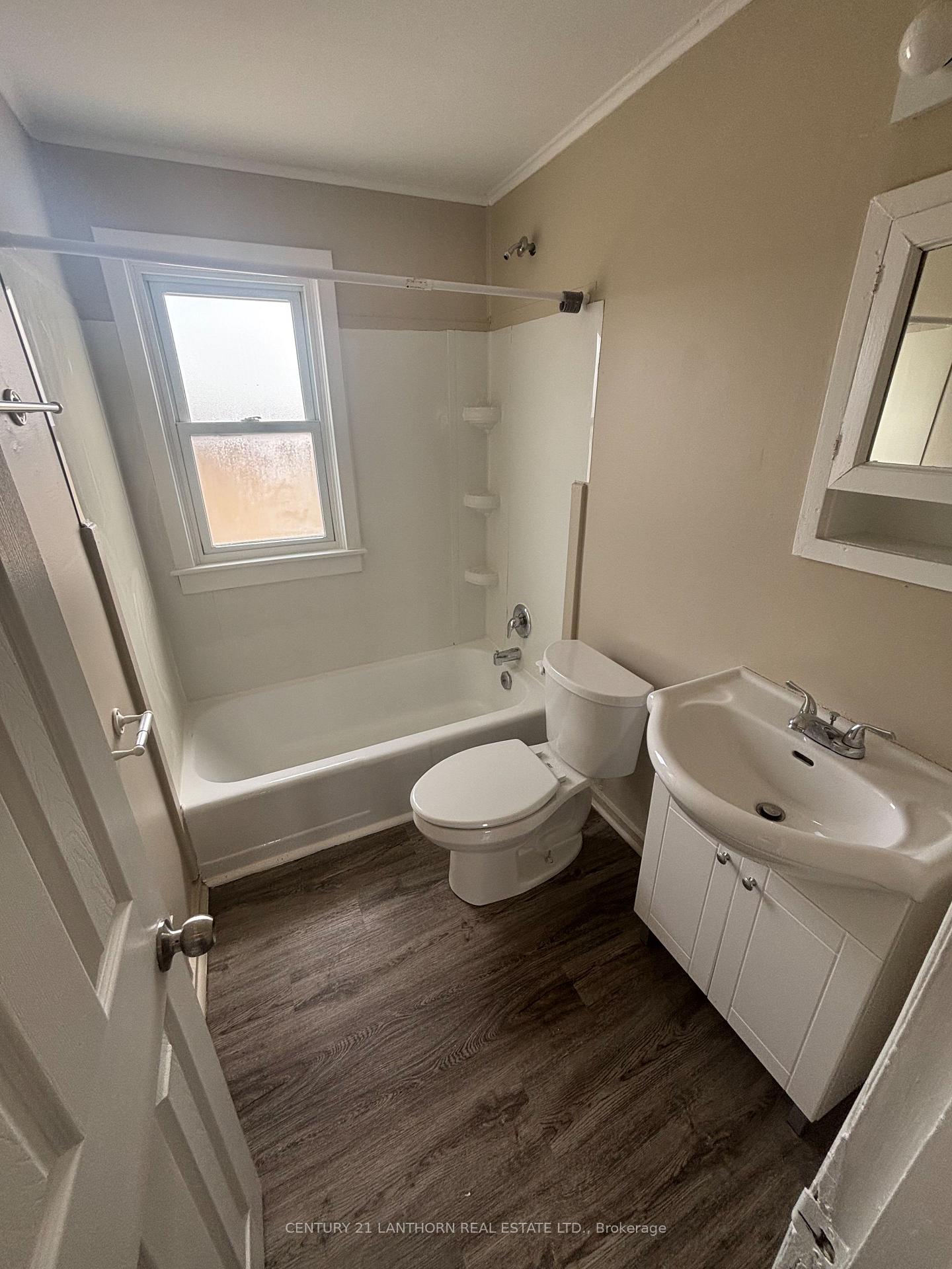 Photo 14 of 12 Caen Court, Prince Edward County, Hallowell Ward — HOMEH
