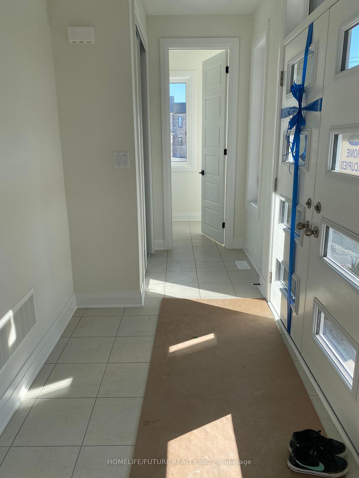 Photo 5 of 1380 Stillmeadow Lane, Pickering, Rural Pickering — HOMEH