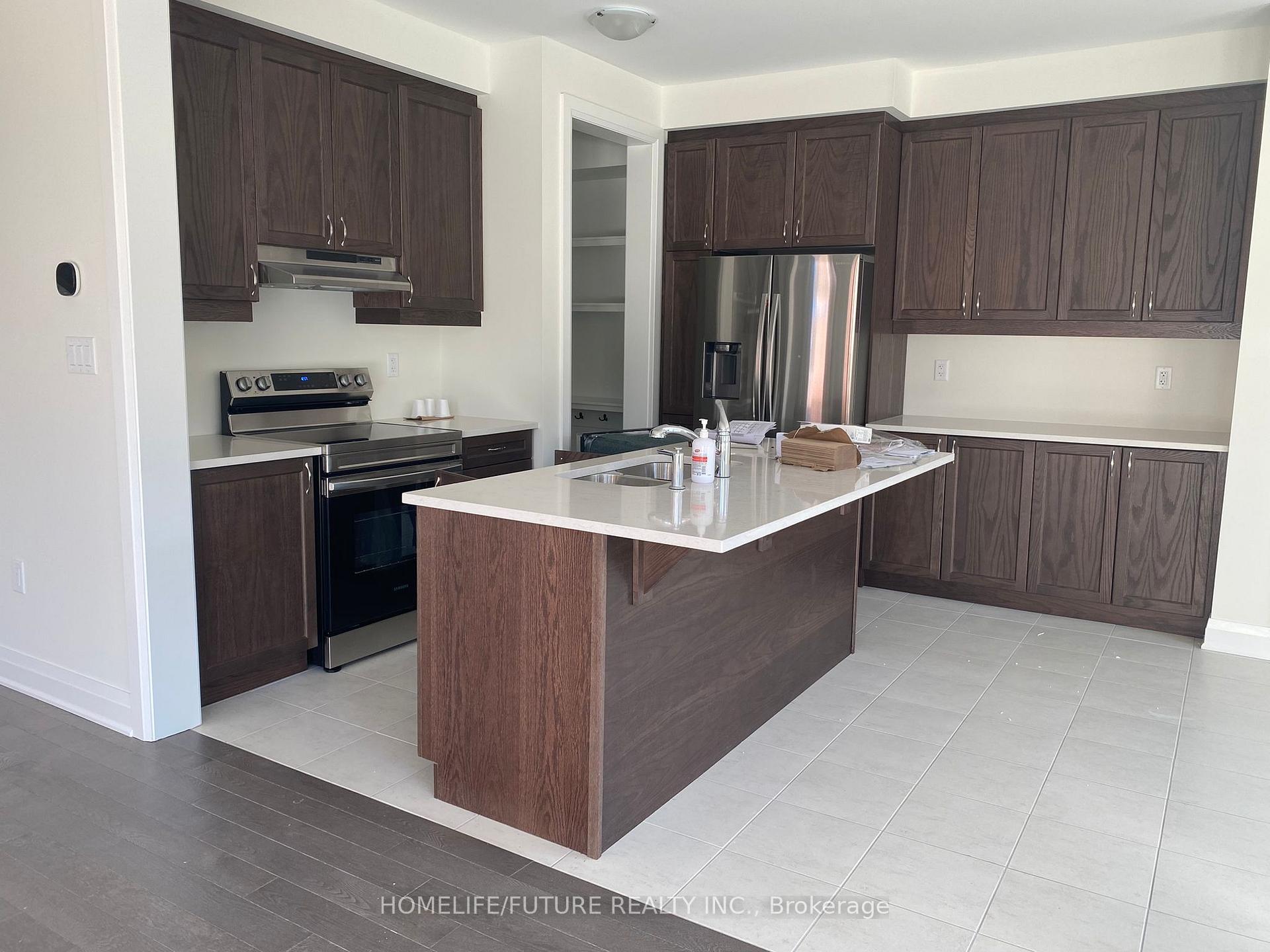 Photo 9 of 1380 Stillmeadow Lane, Pickering, Rural Pickering — HOMEH