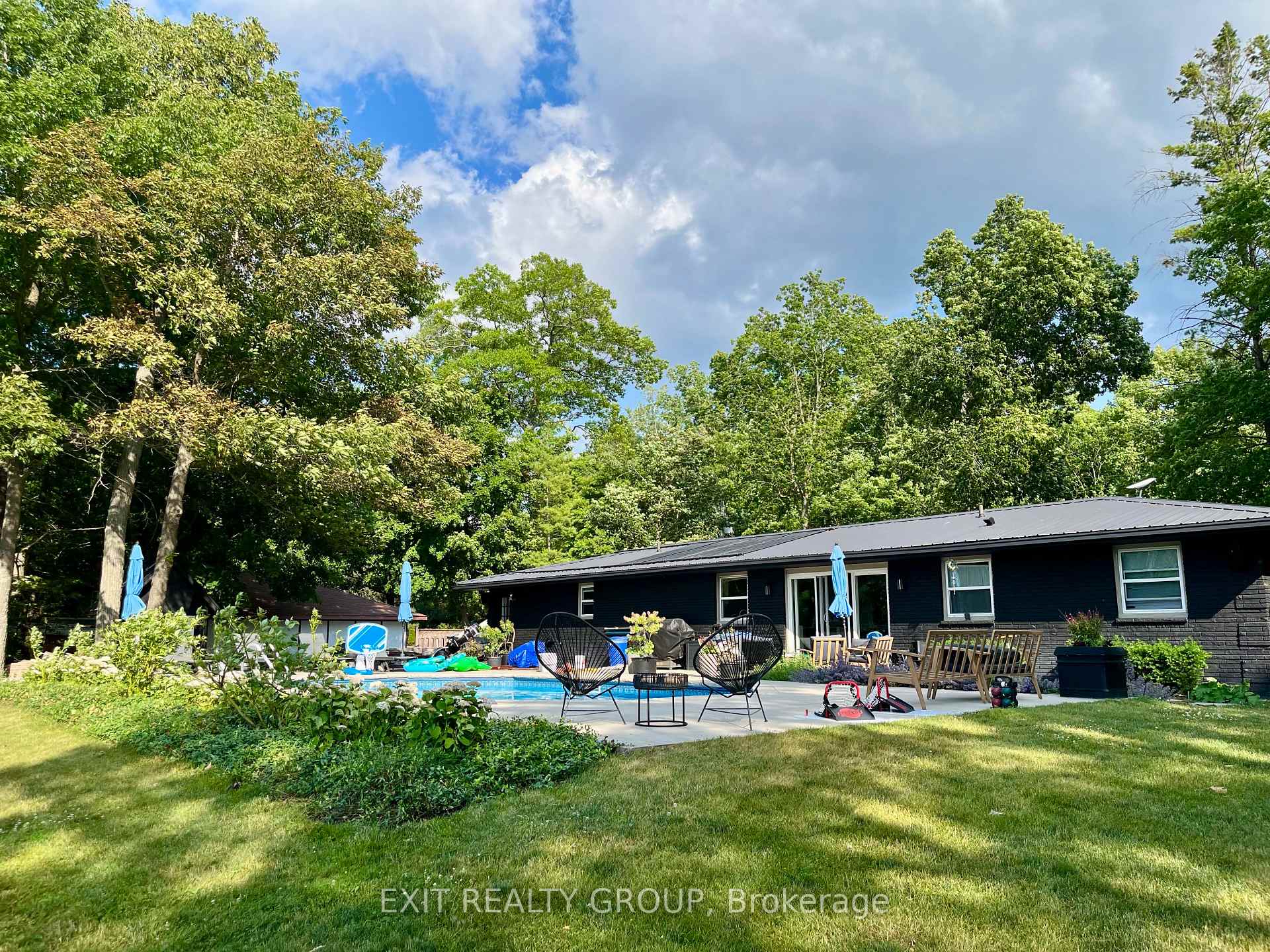 Photo 1 of 207 Cooke Armstrong Road, Quinte West, Sidney Ward — HOMEH