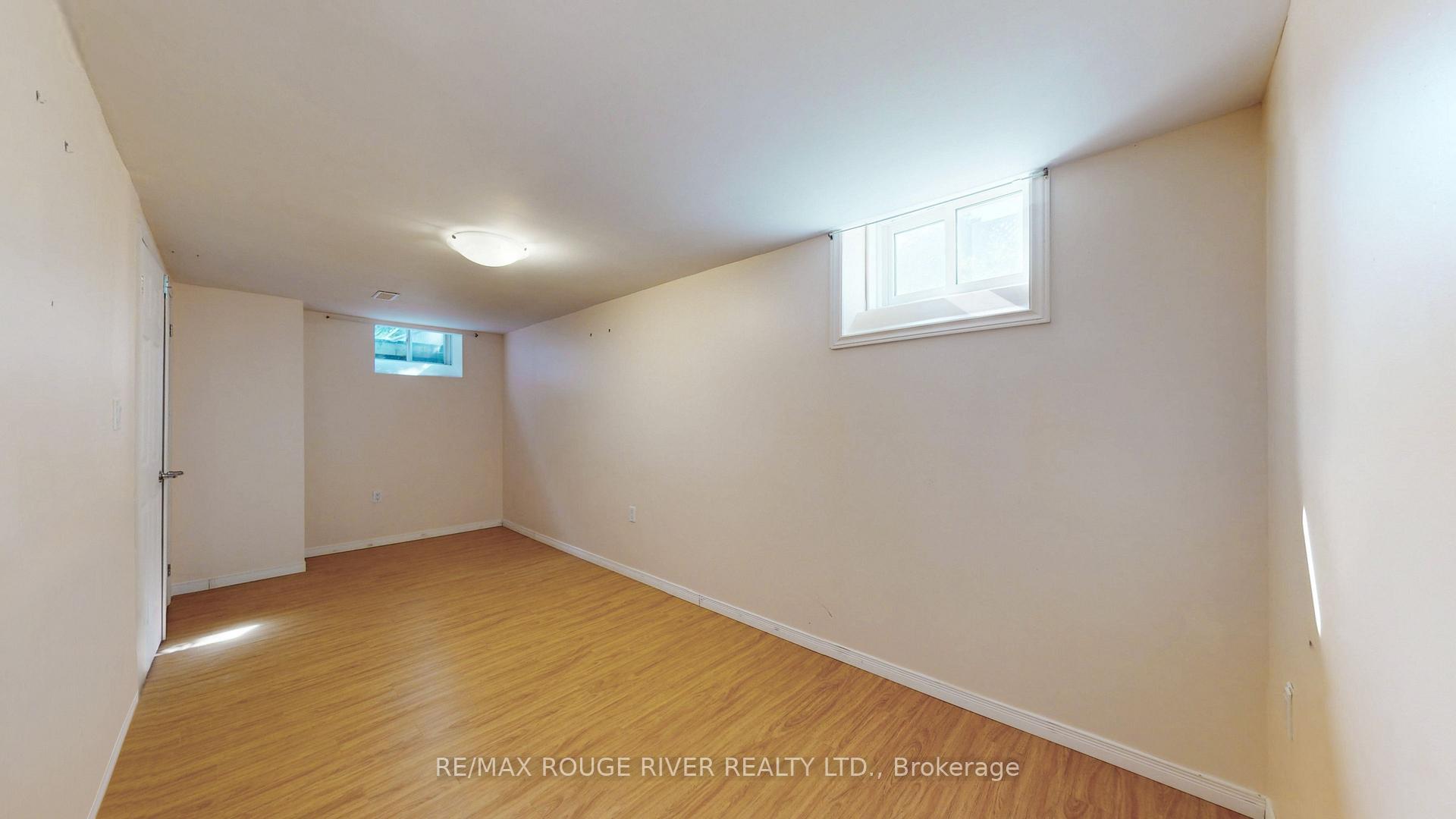 Photo 6 of Unit Bsmt, 1101 Windgrove Square, Pickering, Liverpool — HOMEH