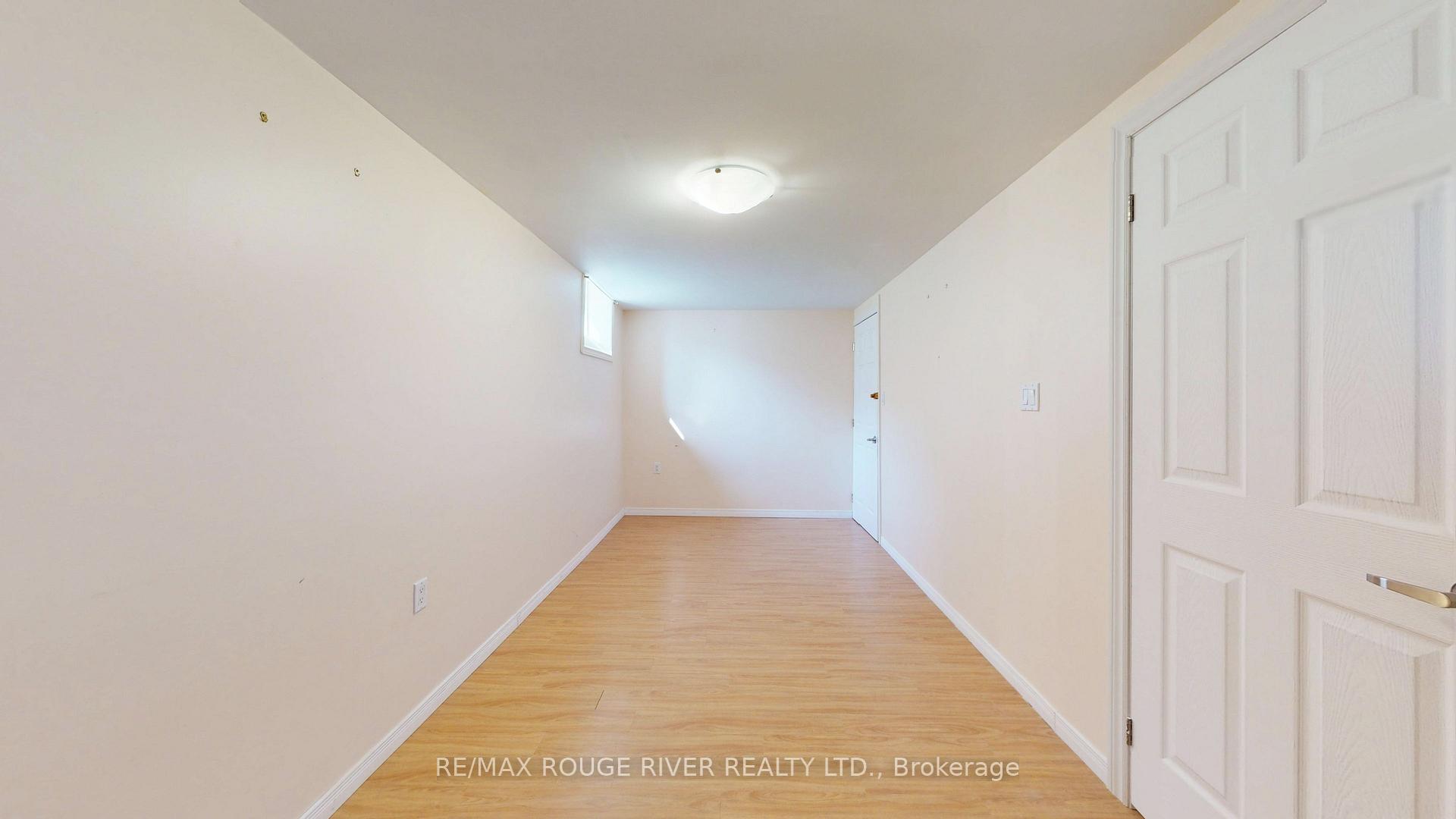 Photo 9 of Unit Bsmt, 1101 Windgrove Square, Pickering, Liverpool — HOMEH