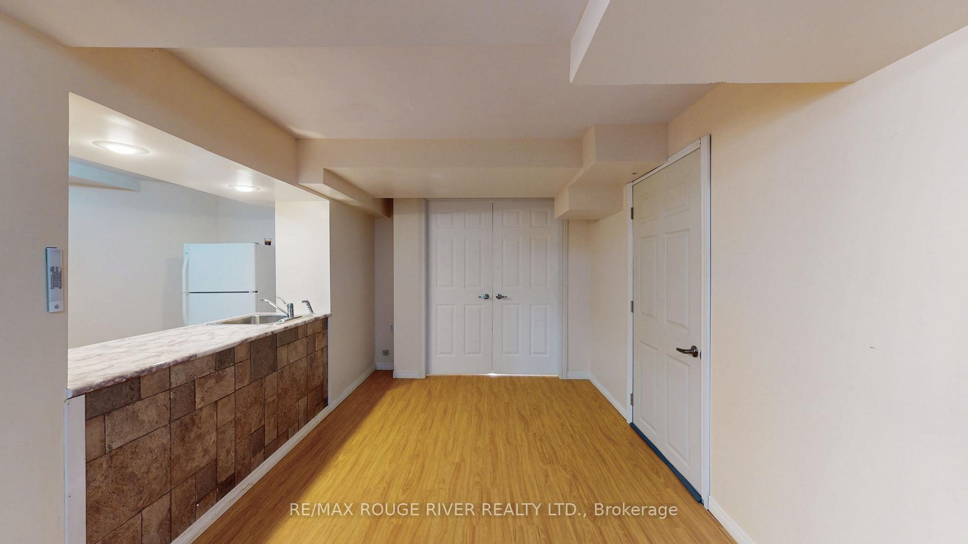 Photo 10 of Unit Bsmt, 1101 Windgrove Square, Pickering, Liverpool — HOMEH