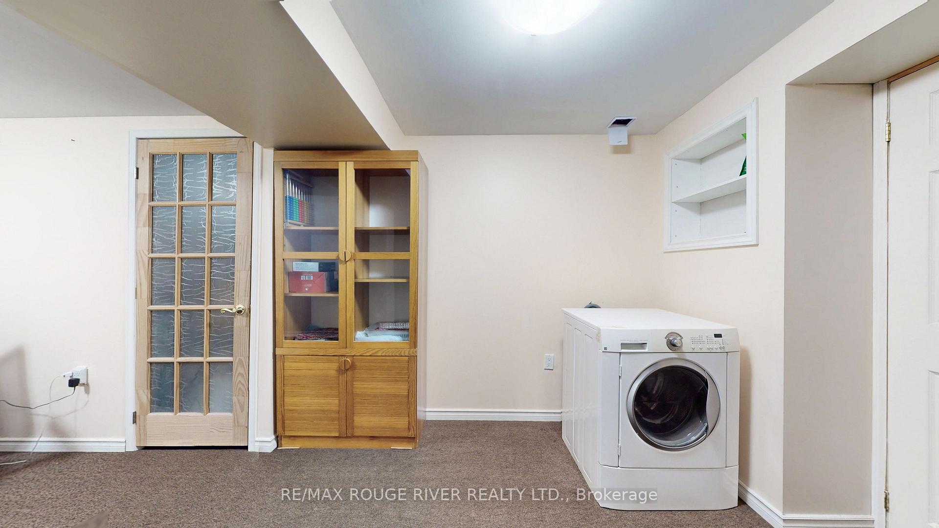 Photo 24 of Unit Bsmt, 1101 Windgrove Square, Pickering, Liverpool — HOMEH