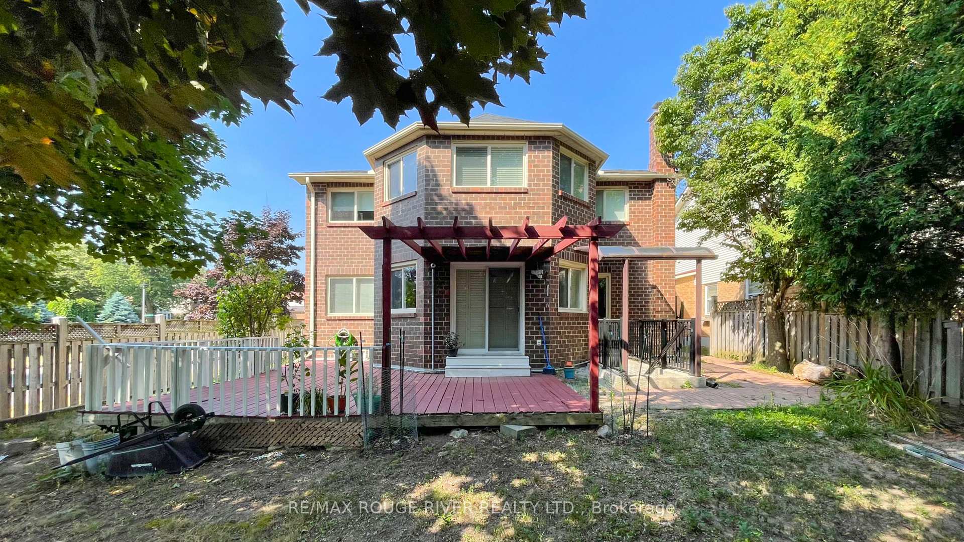 Photo 26 of Unit Bsmt, 1101 Windgrove Square, Pickering, Liverpool — HOMEH