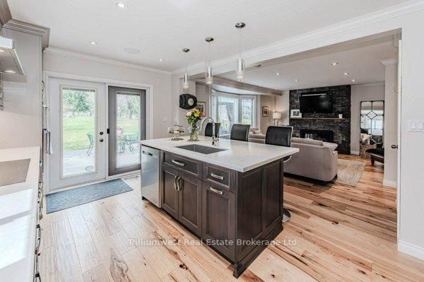 Photo 14 of 4032 Maddaugh Road, Puslinch, Crieff/Aikensville/Killean — HOMEH