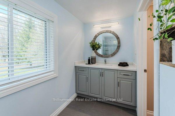 Photo 23 of 4032 Maddaugh Road, Puslinch, Crieff/Aikensville/Killean — HOMEH