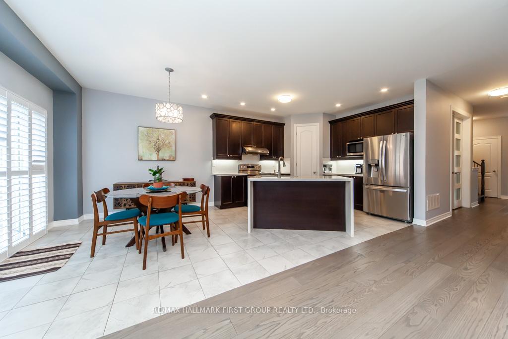 Photo 16 of 1825 Douglas Langtree Drive, Oshawa, Taunton — HOMEH