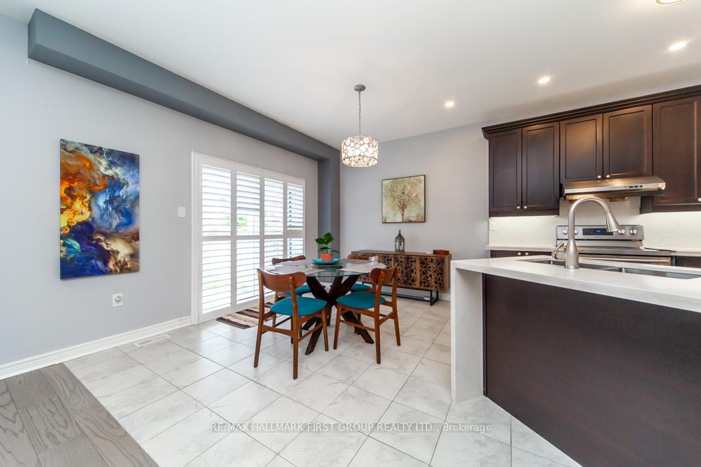 Photo 18 of 1825 Douglas Langtree Drive, Oshawa, Taunton — HOMEH