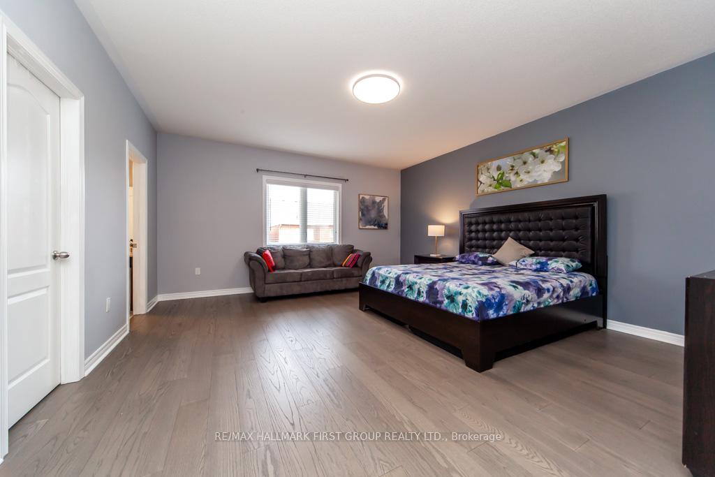 Photo 28 of 1825 Douglas Langtree Drive, Oshawa, Taunton — HOMEH