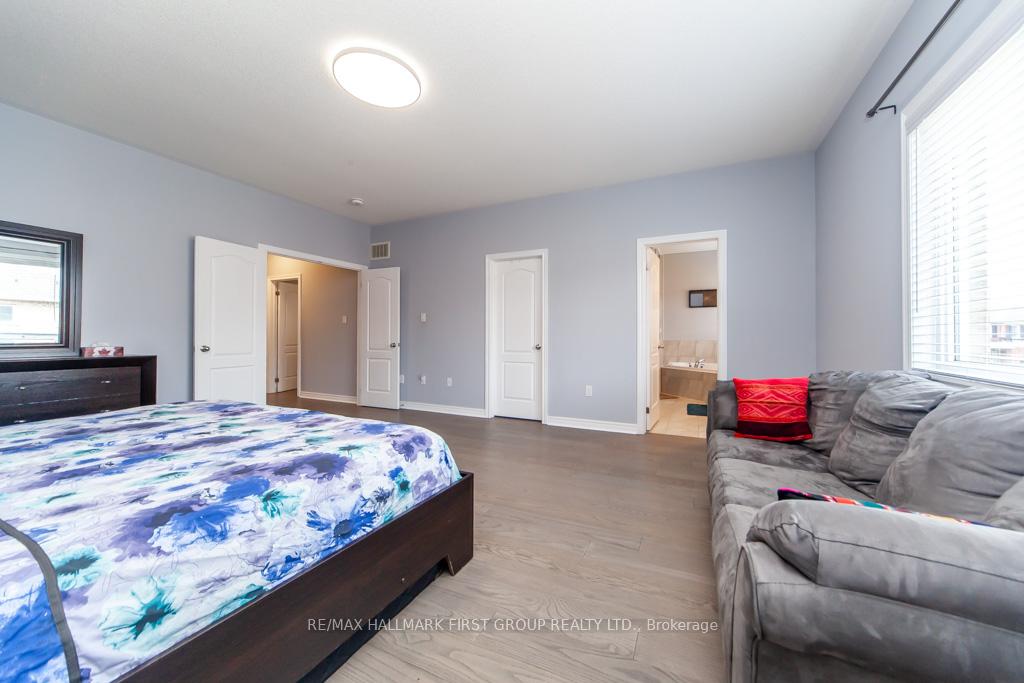 Photo 30 of 1825 Douglas Langtree Drive, Oshawa, Taunton — HOMEH