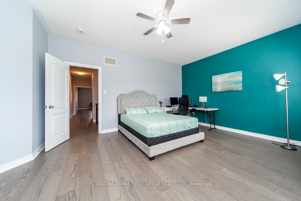 Photo 38 of 1825 Douglas Langtree Drive, Oshawa, Taunton — HOMEH