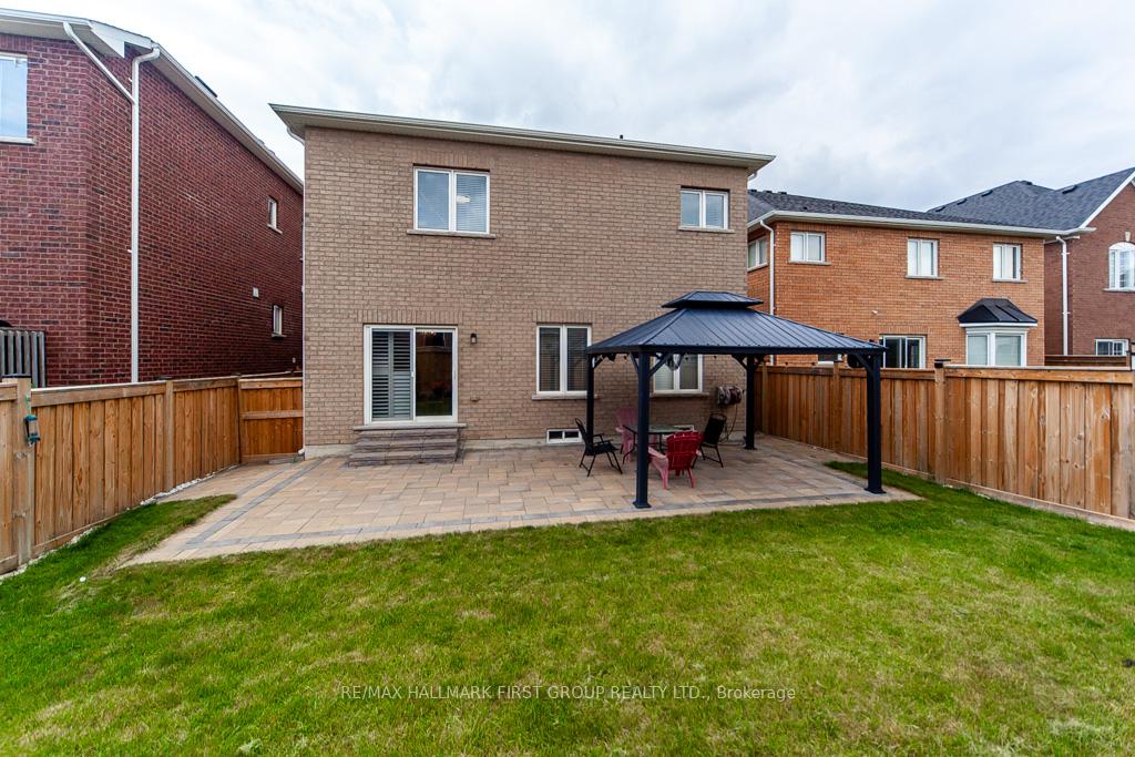 Photo 46 of 1825 Douglas Langtree Drive, Oshawa, Taunton — HOMEH