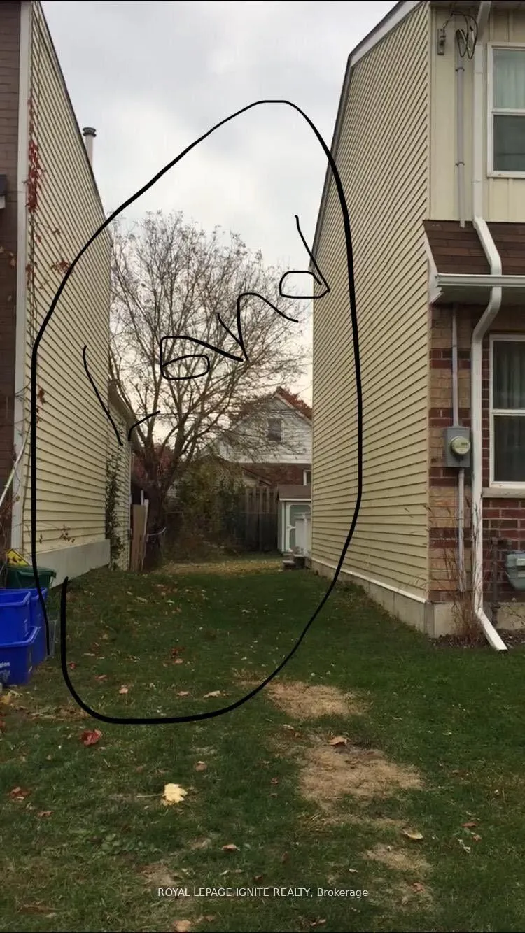 Photo 2 of 150 Olive Avenue, Oshawa, Central — HOMEH