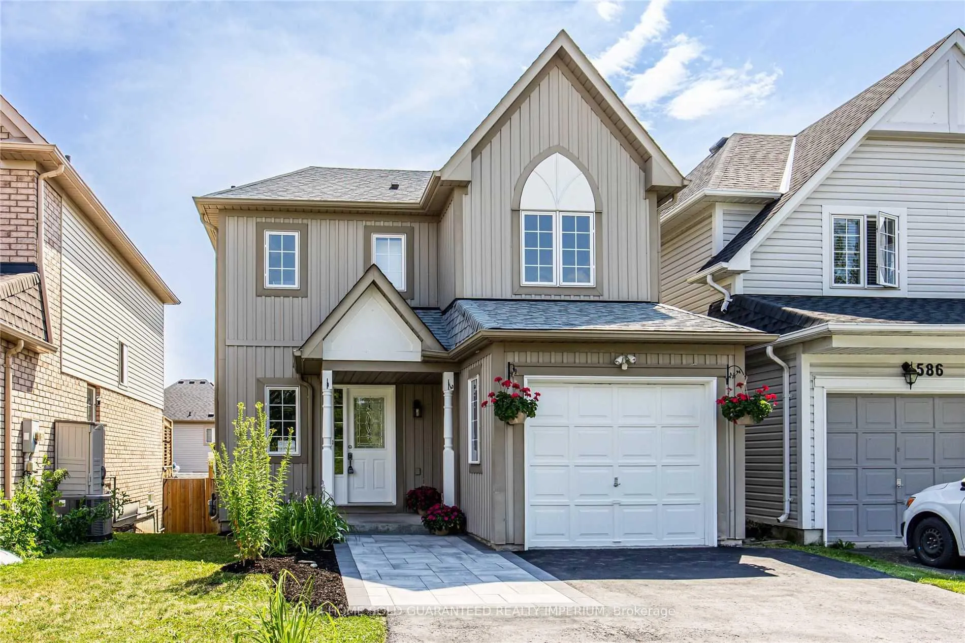 Front of 582 Brasswinds Trail