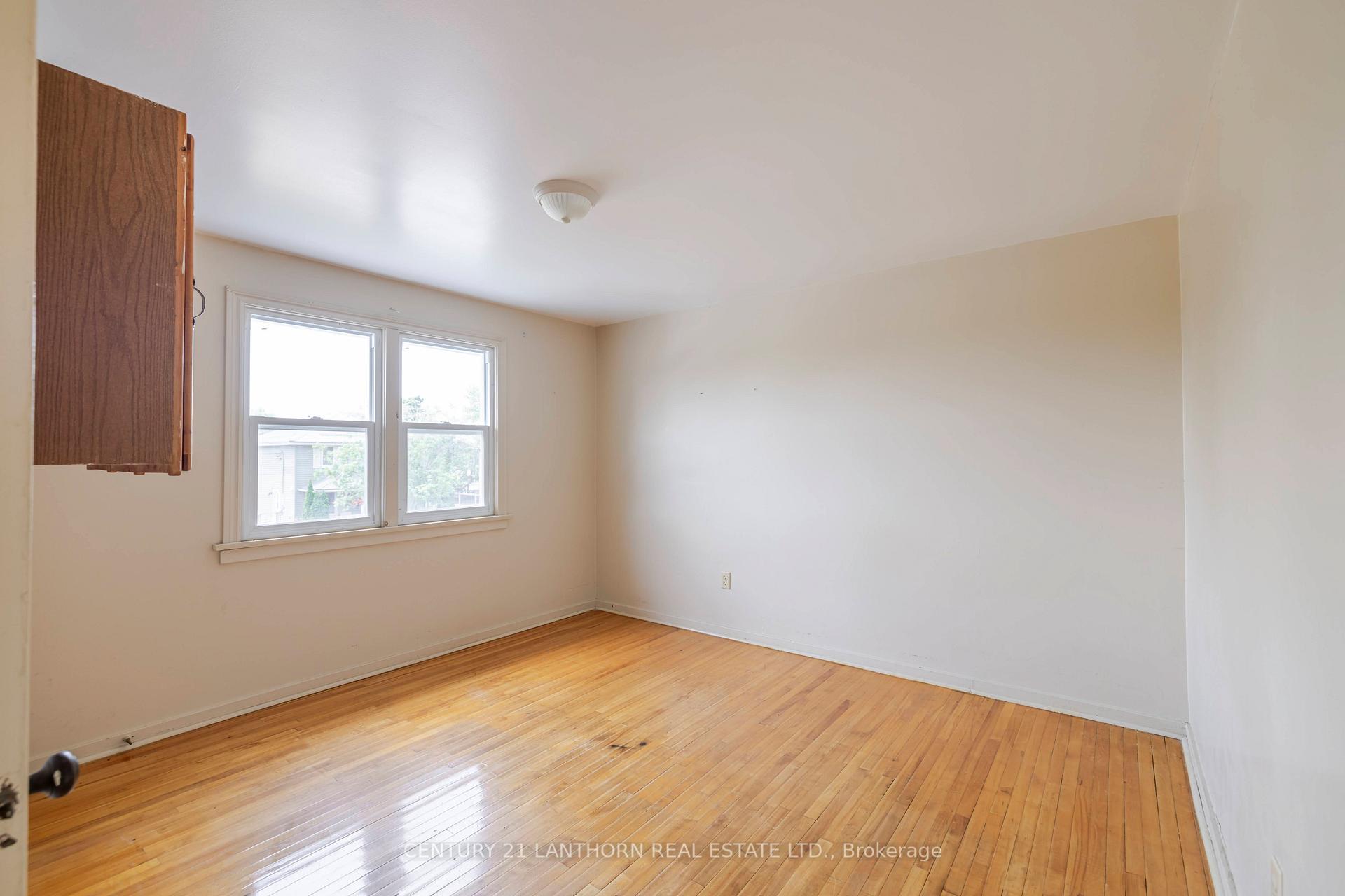 Photo 15 of 6 Inkerman Avenue, Prince Edward County, Hallowell Ward — HOMEH