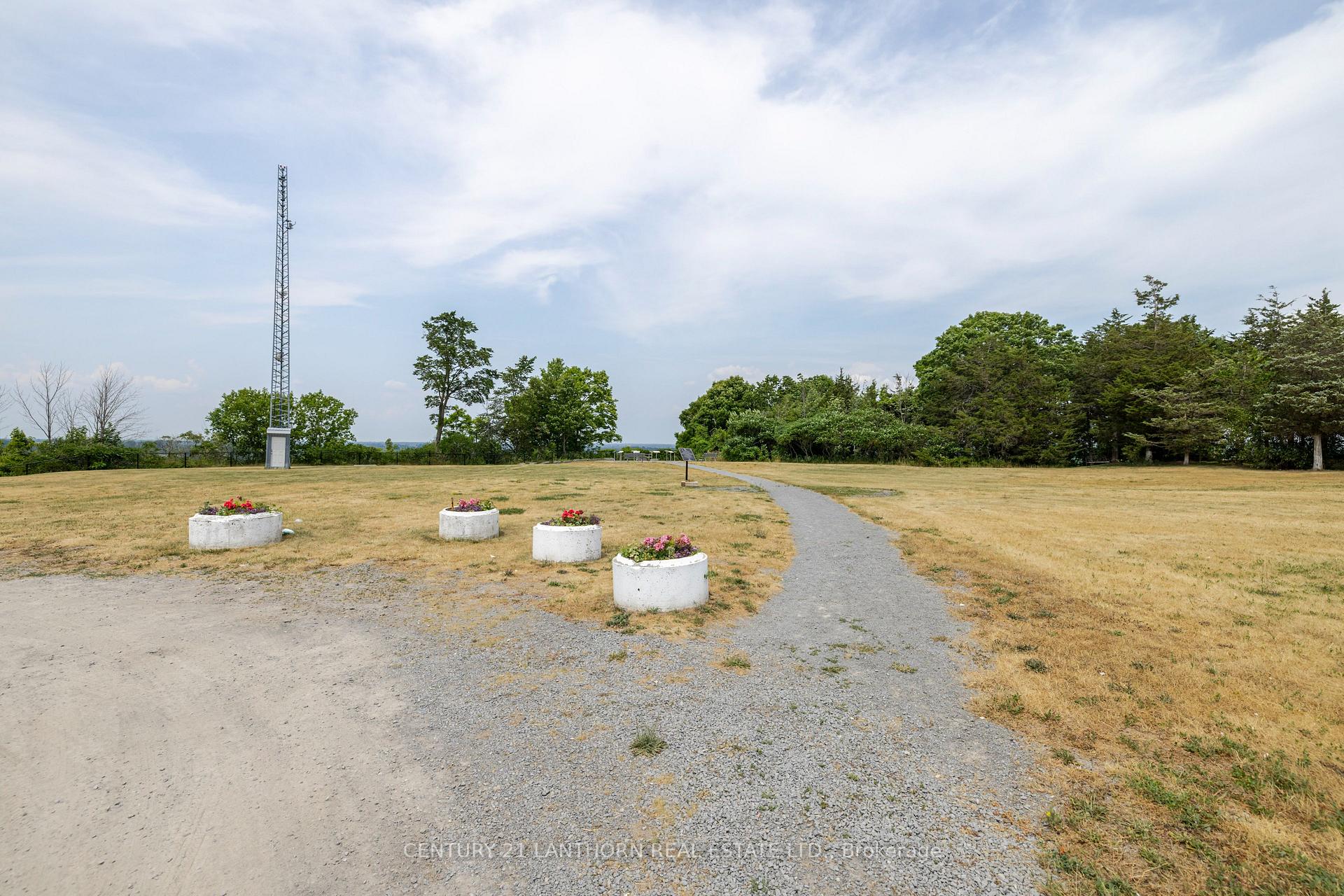Photo 25 of 6 Inkerman Avenue, Prince Edward County, Hallowell Ward — HOMEH