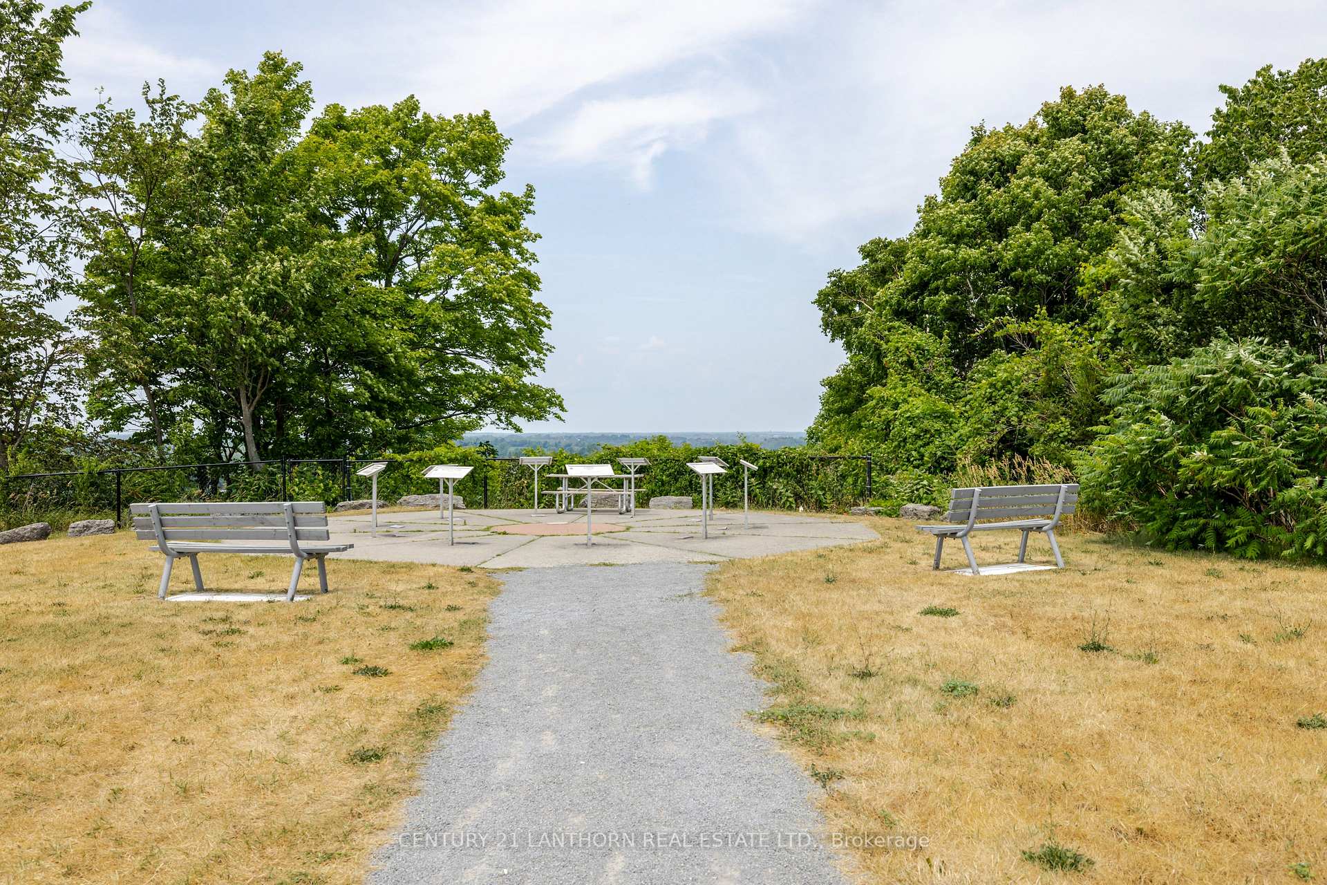Photo 26 of 6 Inkerman Avenue, Prince Edward County, Hallowell Ward — HOMEH