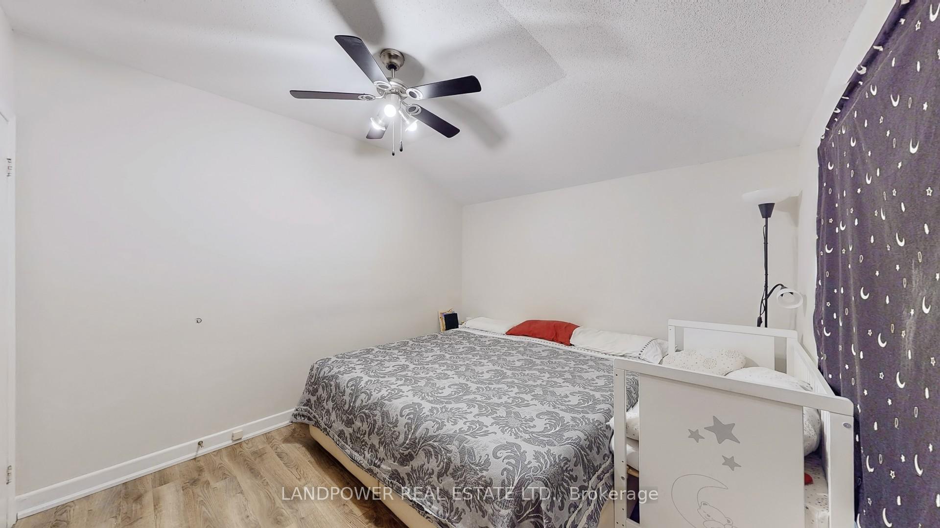 Photo 13 of 825 Naroch Boulevard, Pickering, Bay Ridges — HOMEH