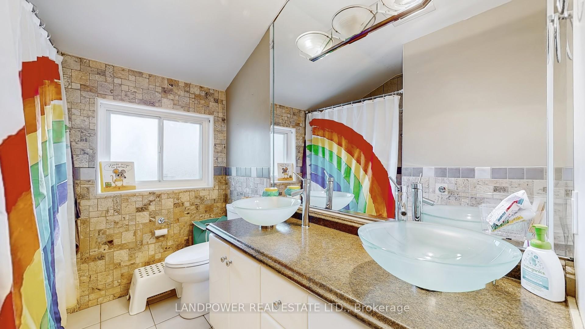 Photo 19 of 825 Naroch Boulevard, Pickering, Bay Ridges — HOMEH