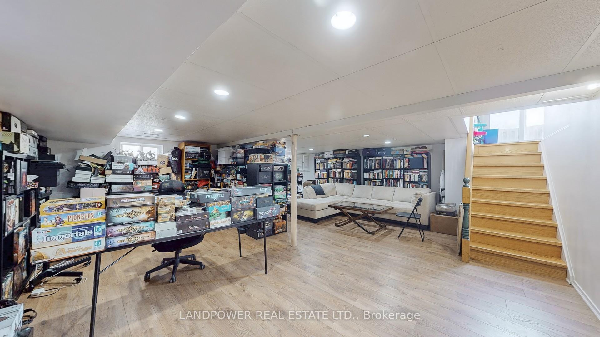 Photo 22 of 825 Naroch Boulevard, Pickering, Bay Ridges — HOMEH