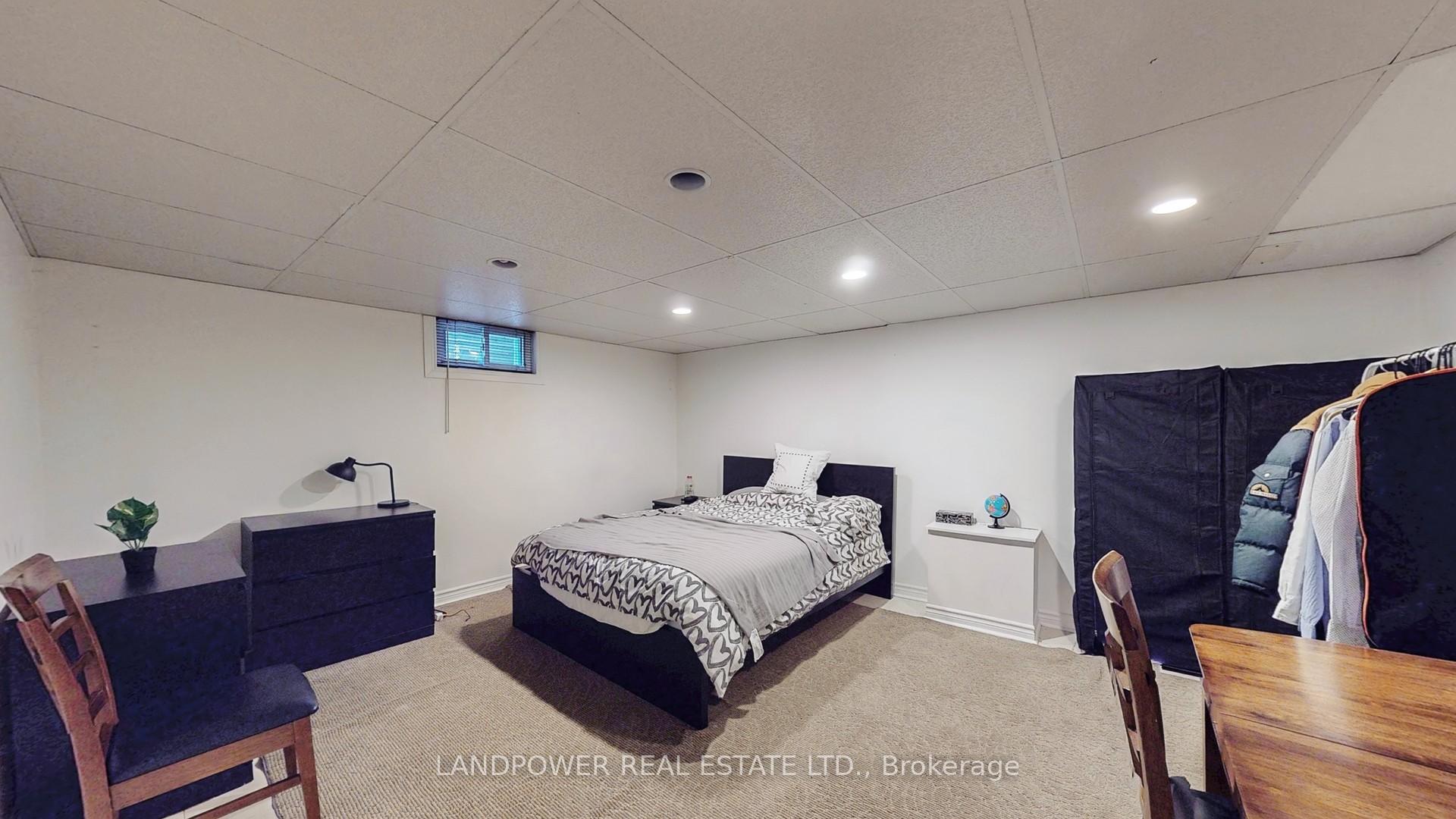 Photo 25 of 825 Naroch Boulevard, Pickering, Bay Ridges — HOMEH
