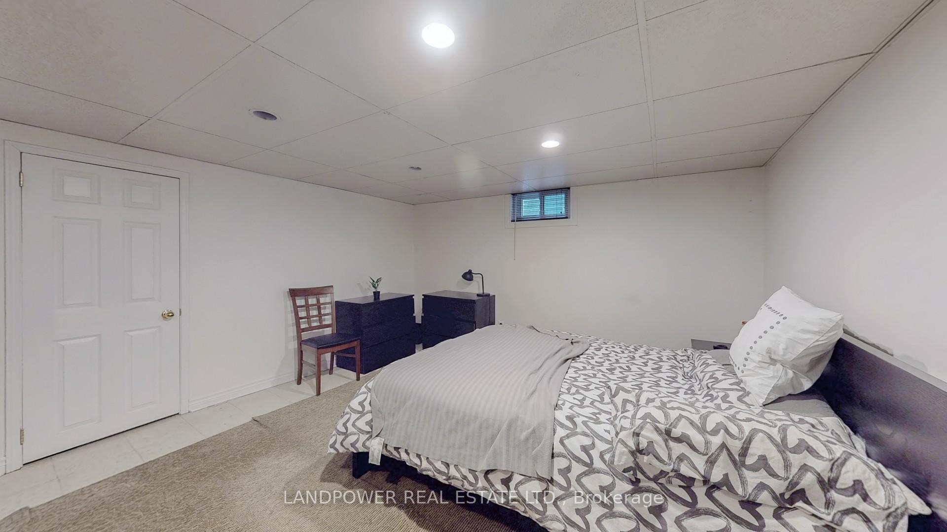 Photo 26 of 825 Naroch Boulevard, Pickering, Bay Ridges — HOMEH