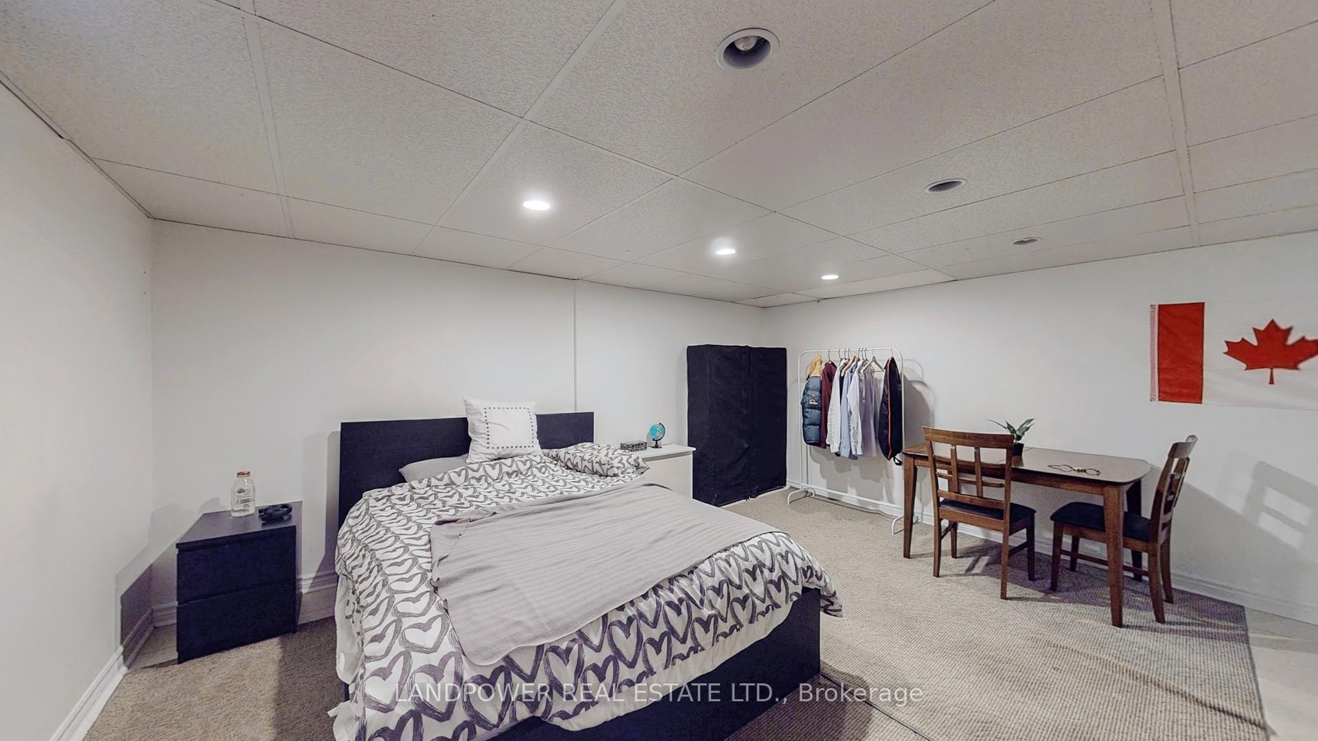 Photo 27 of 825 Naroch Boulevard, Pickering, Bay Ridges — HOMEH