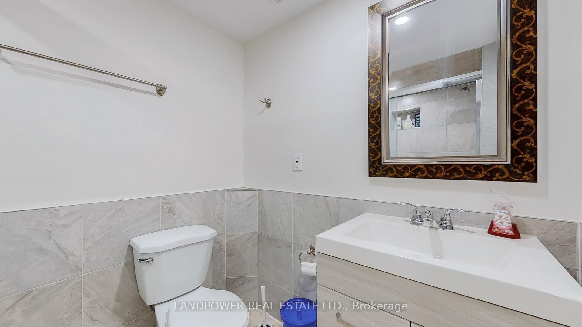 Photo 30 of 825 Naroch Boulevard, Pickering, Bay Ridges — HOMEH