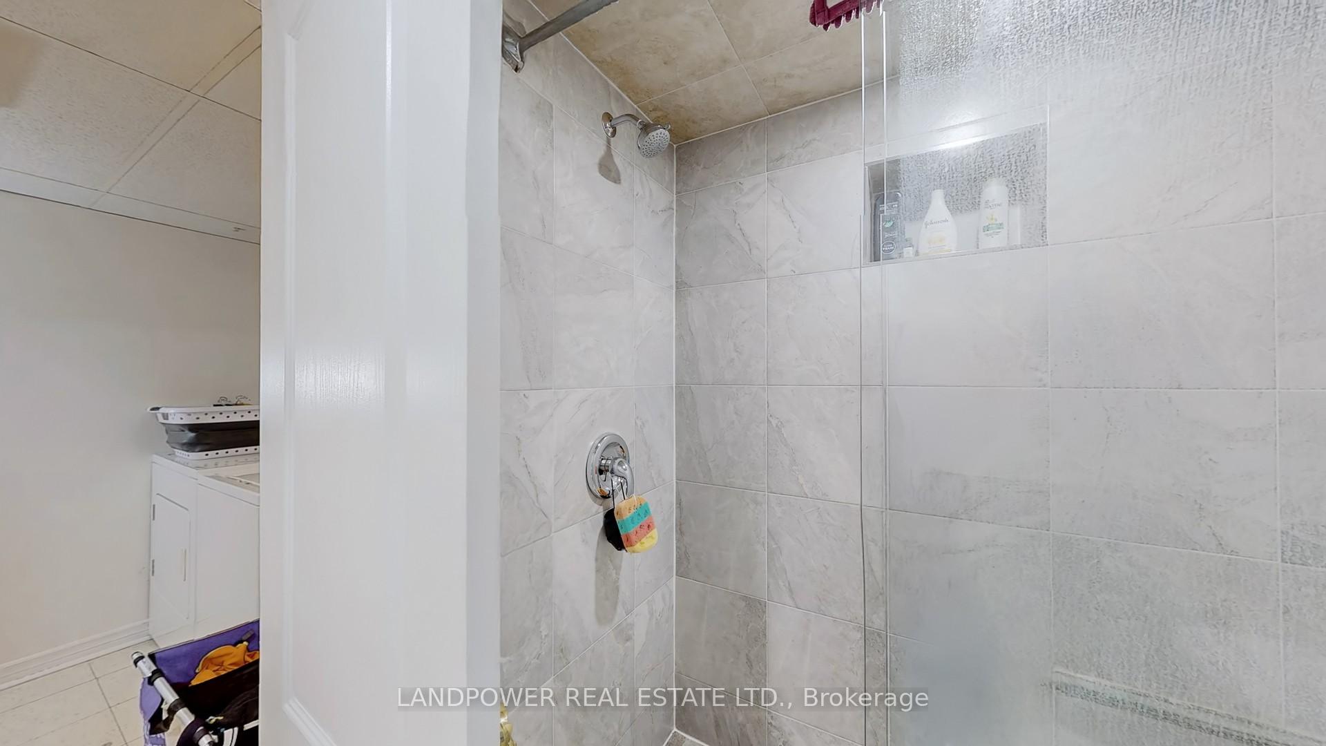 Photo 32 of 825 Naroch Boulevard, Pickering, Bay Ridges — HOMEH