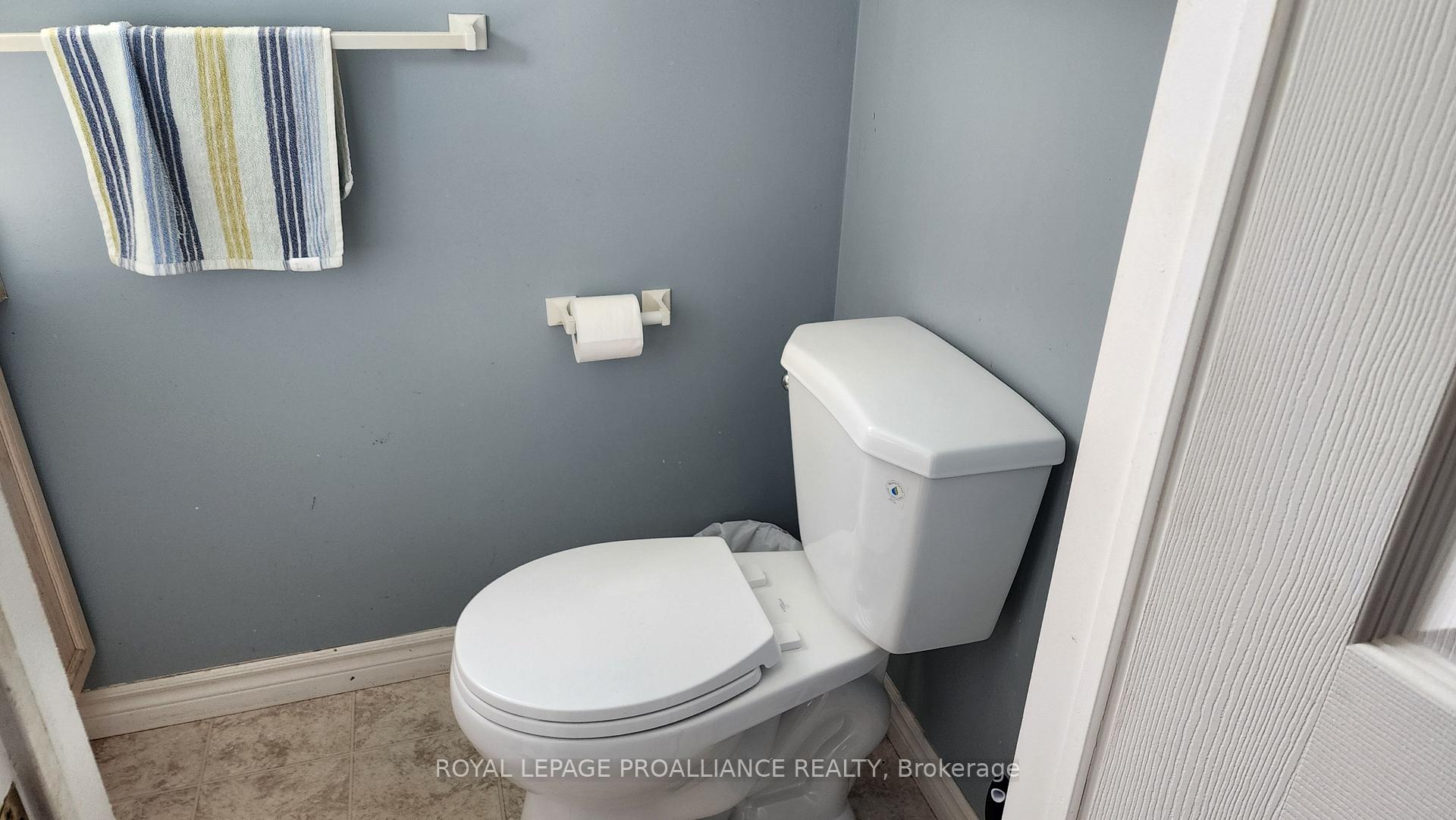 Photo 17 of 314 Closson Road, Prince Edward County, Hillier Ward — HOMEH