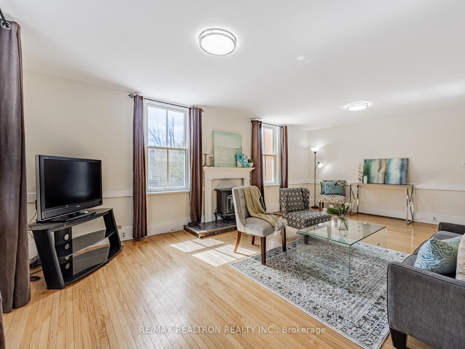 Photo 4 of 5032 Old Brock Road, Pickering, Rural Pickering — HOMEH