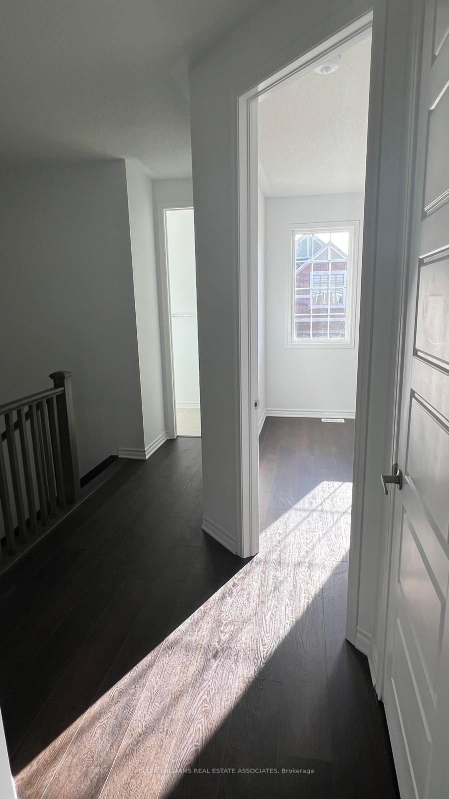 Photo 17 of 1219 Ferguson Drive, Milton, Bowes — HOMEH
