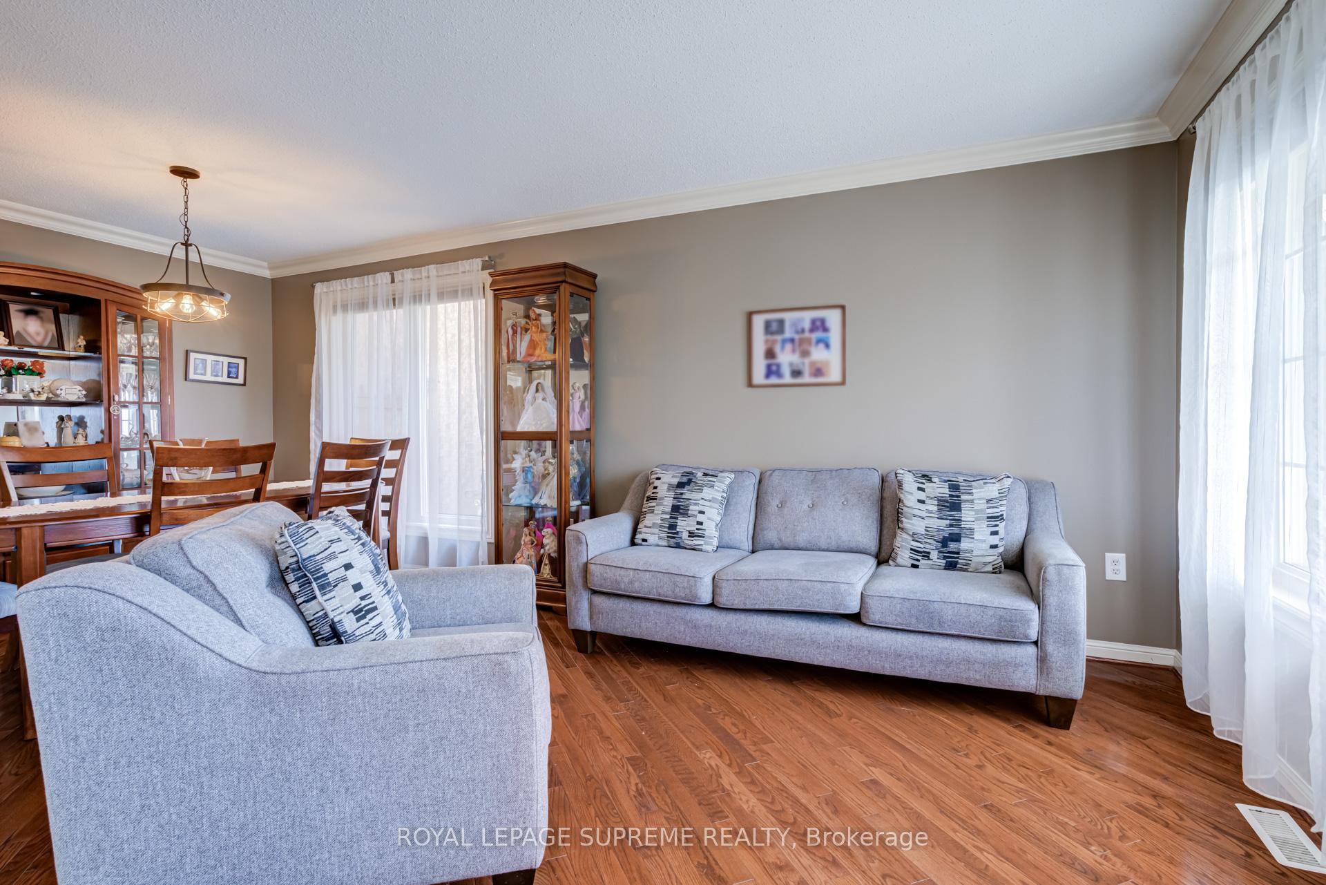 Photo 8 of 433 Trudeau Drive, Milton, Clarke — HOMEH