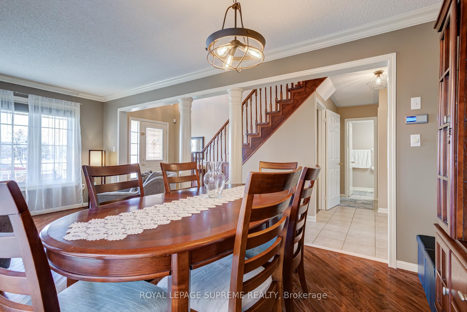Photo 12 of 433 Trudeau Drive, Milton, Clarke — HOMEH