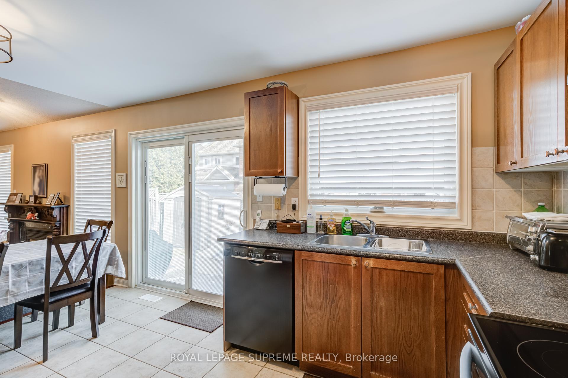 Photo 17 of 433 Trudeau Drive, Milton, Clarke — HOMEH