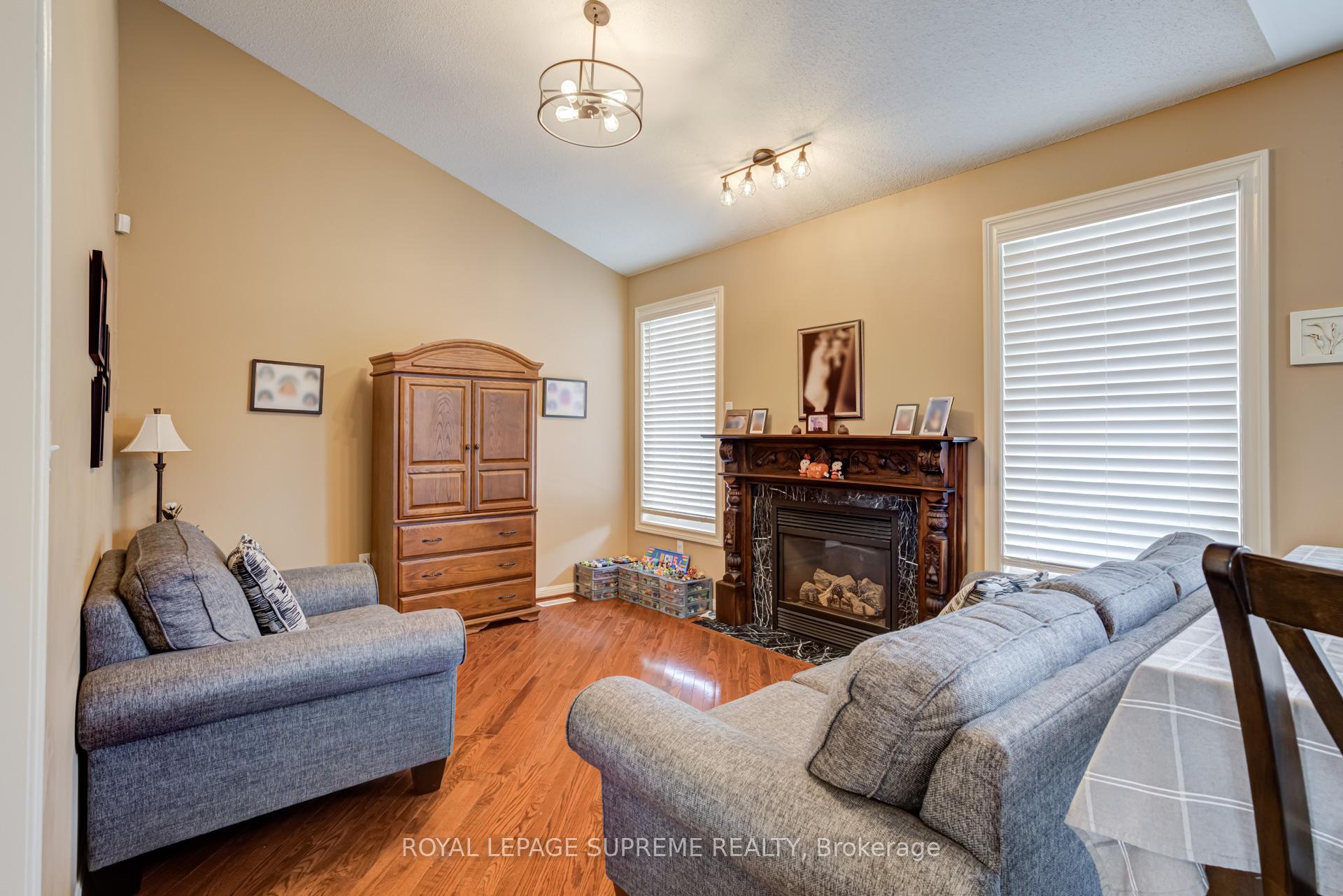 Photo 19 of 433 Trudeau Drive, Milton, Clarke — HOMEH