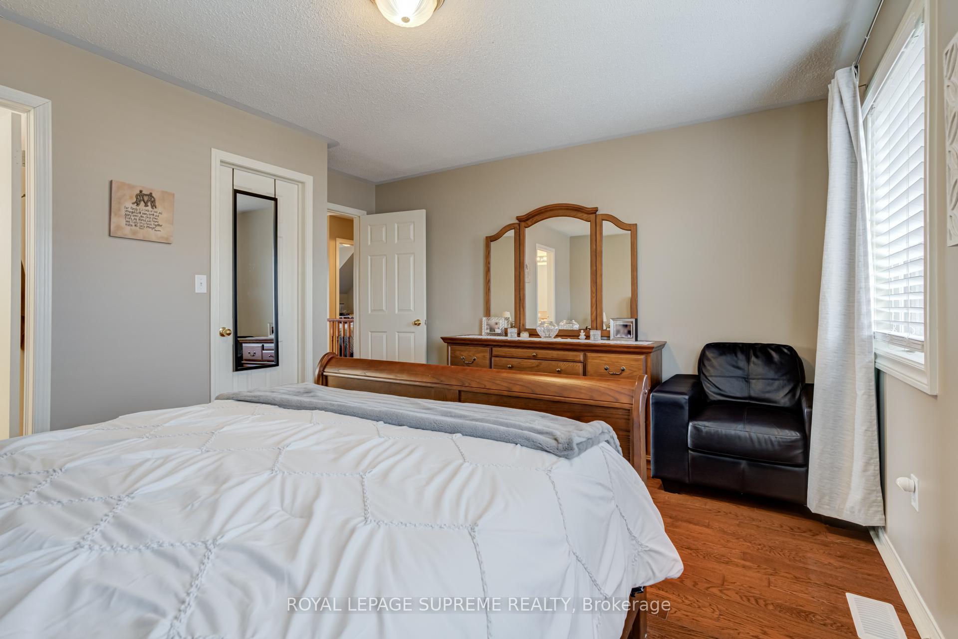 Photo 27 of 433 Trudeau Drive, Milton, Clarke — HOMEH