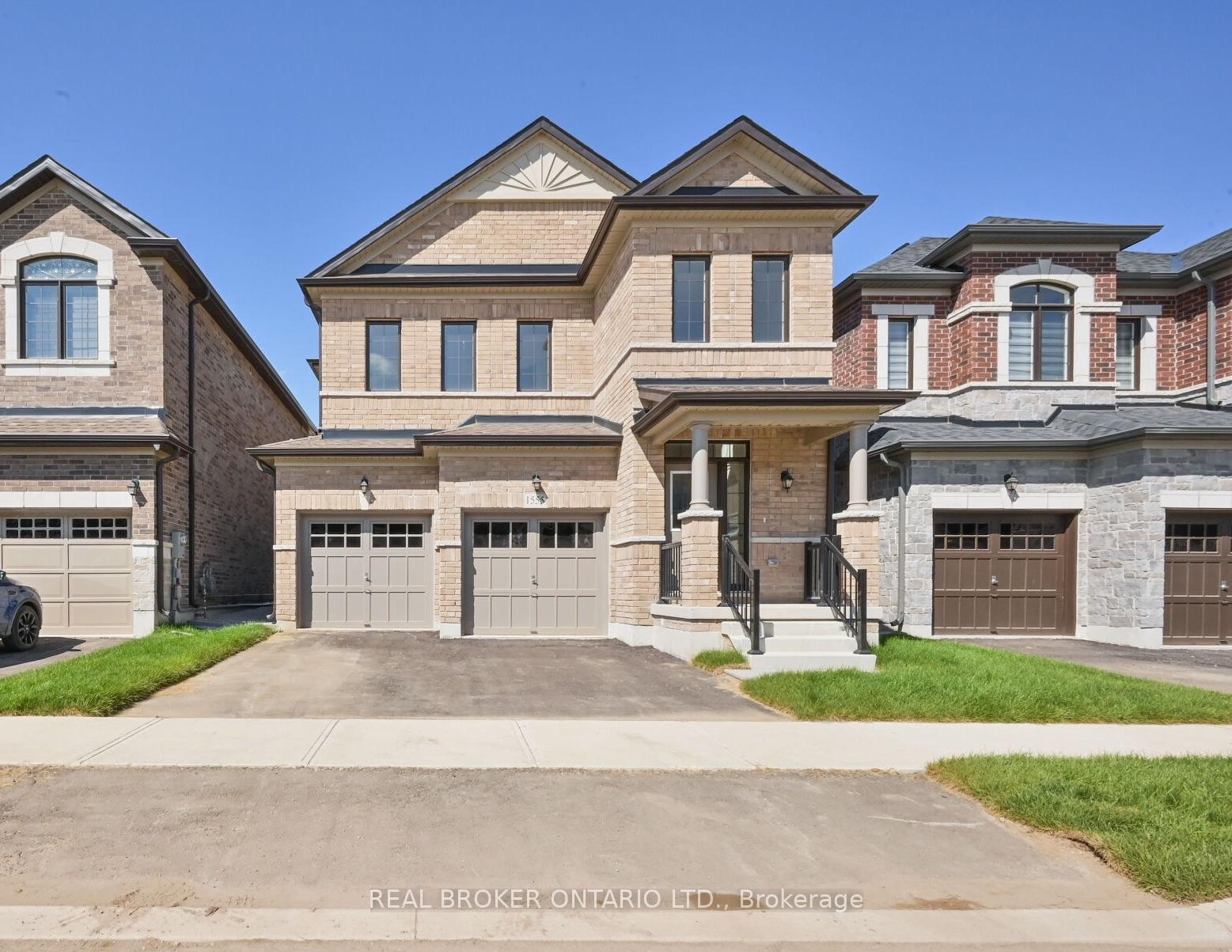 Front of 1555 Severn Drive
