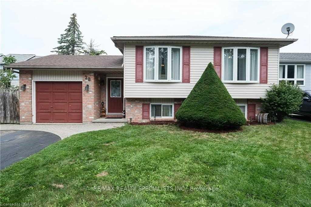 Photo 1 of 28 Briardale Boulevard, Quinte West, Trenton Ward — HOMEH