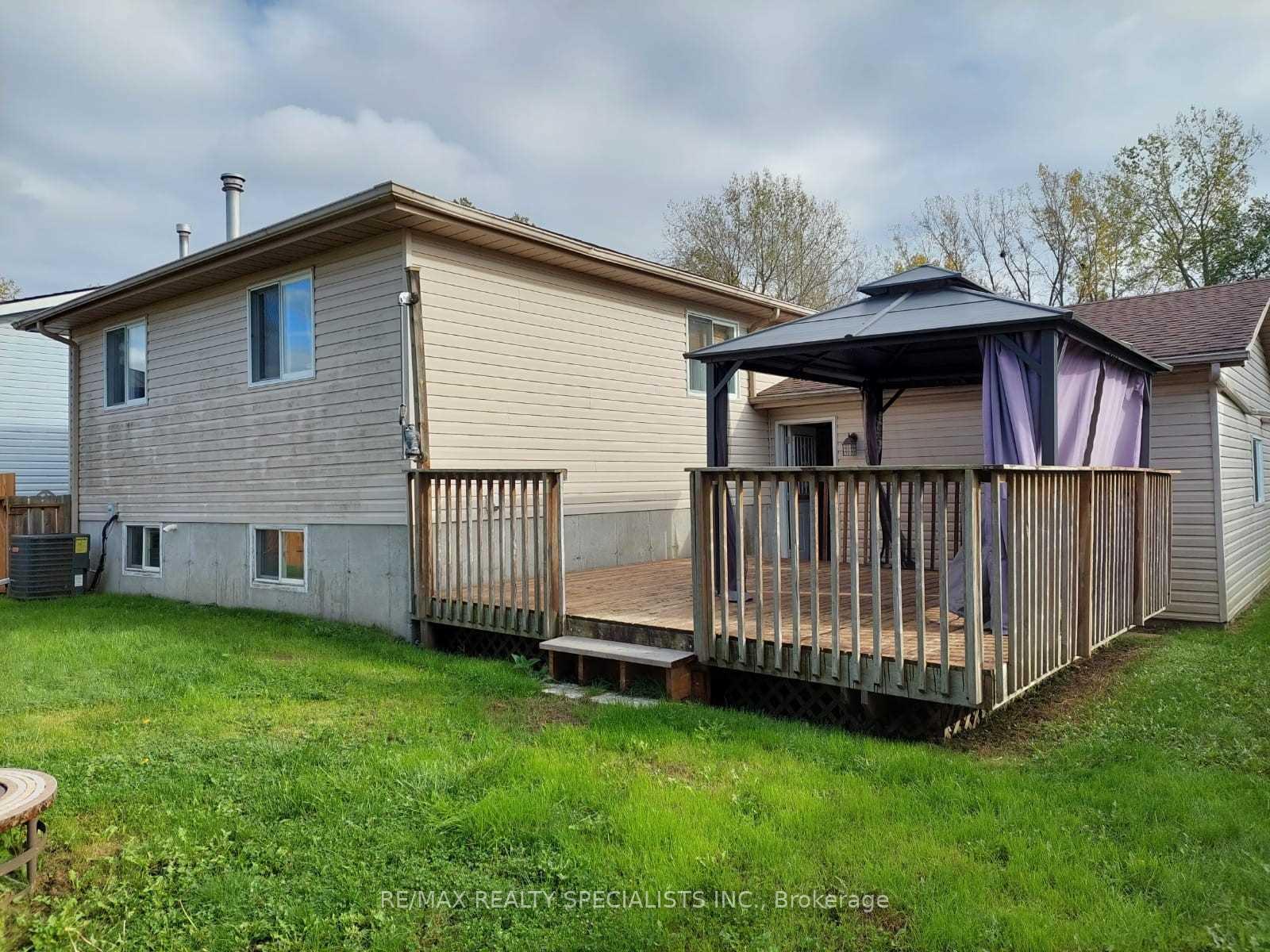 Photo 11 of 28 Briardale Boulevard, Quinte West, Trenton Ward — HOMEH