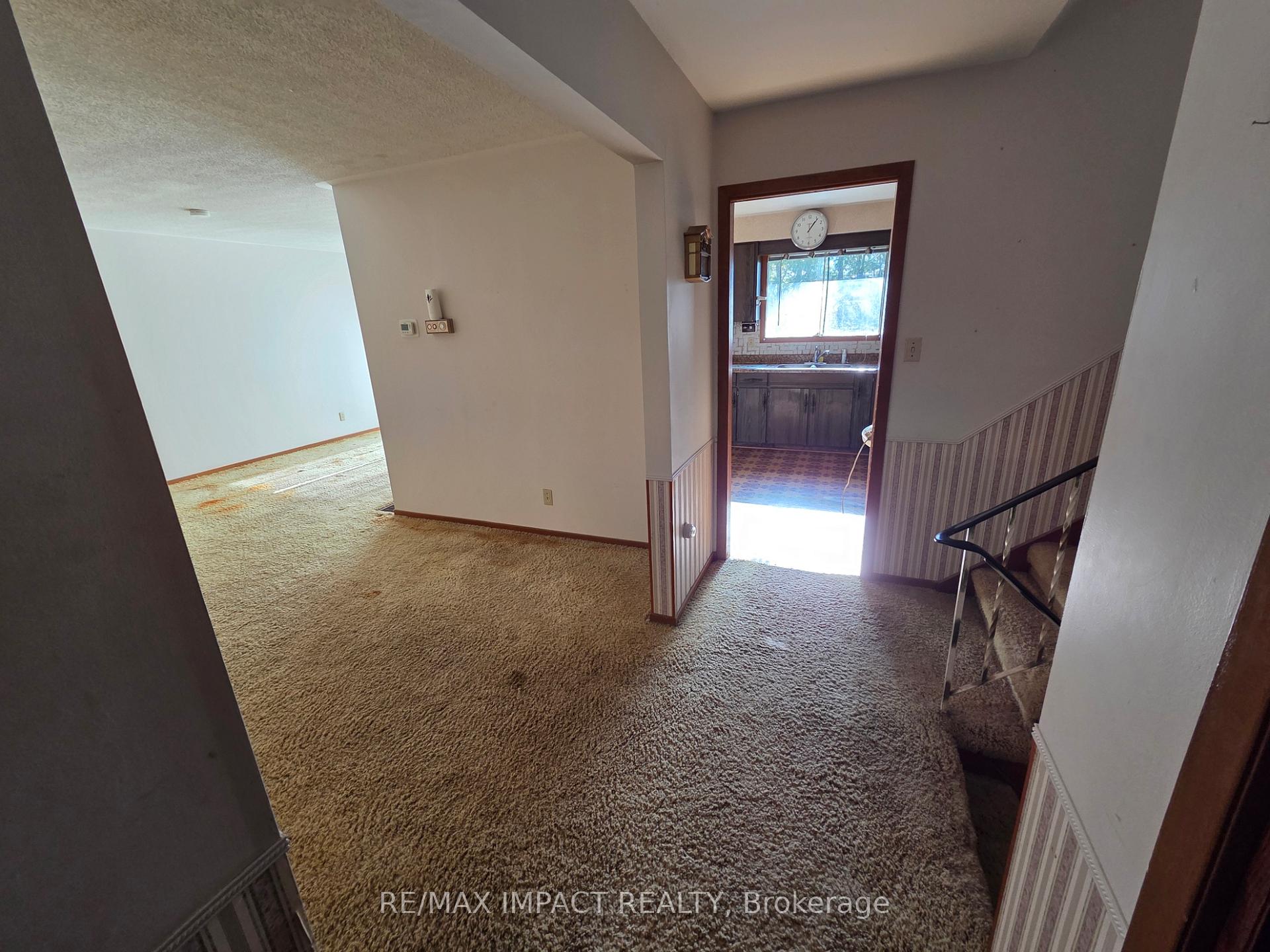 Photo 5 of 147 Burns Avenue, Quinte West, Sidney Ward — HOMEH