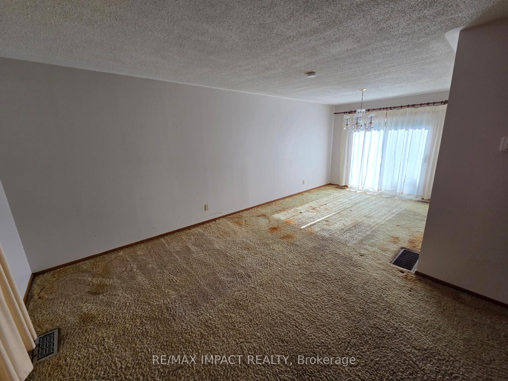 Photo 6 of 147 Burns Avenue, Quinte West, Sidney Ward — HOMEH
