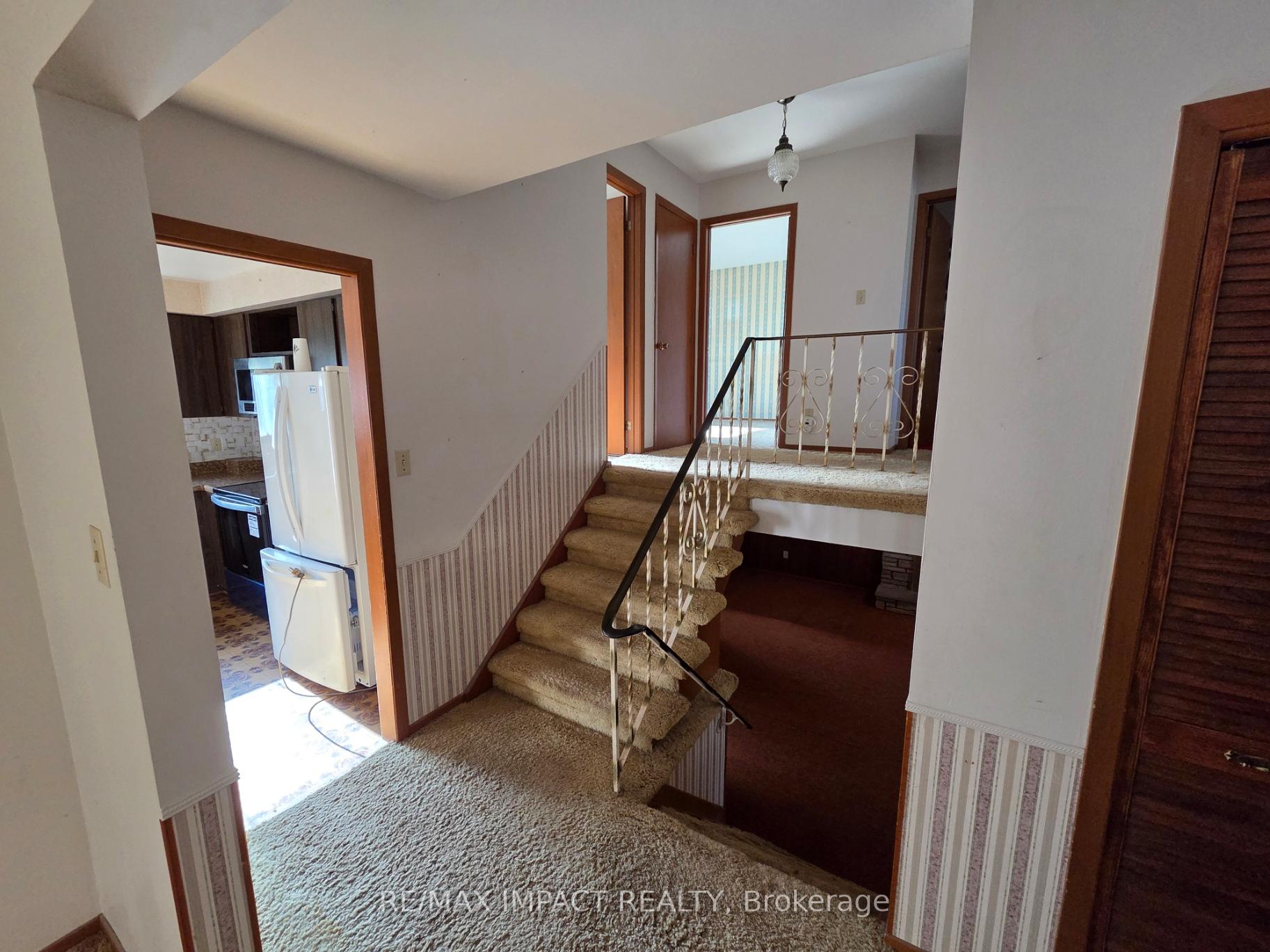 Photo 19 of 147 Burns Avenue, Quinte West, Sidney Ward — HOMEH