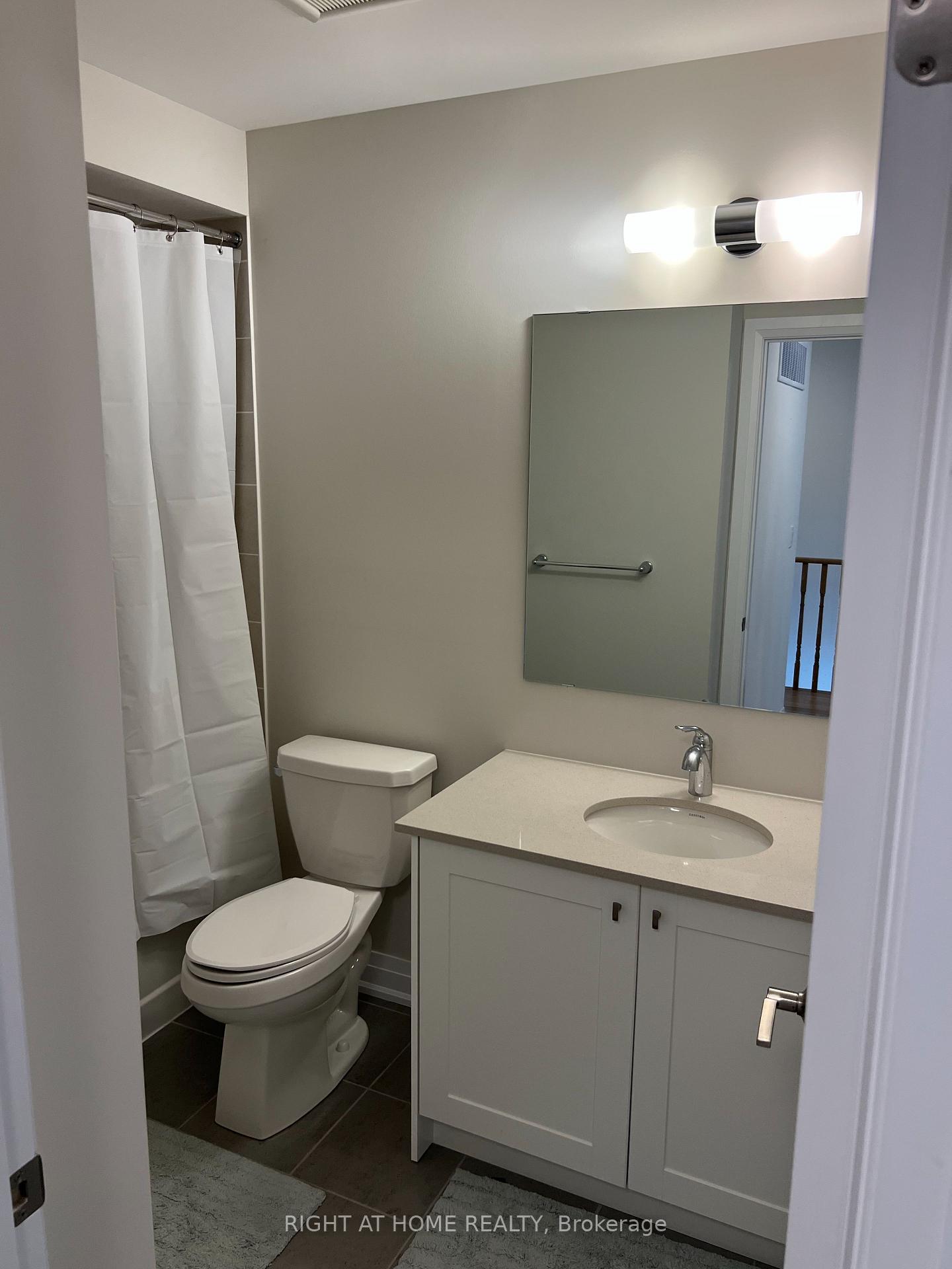 Photo 24 of 971 Crowsnest Hollow, Pickering, Rural Pickering — HOMEH