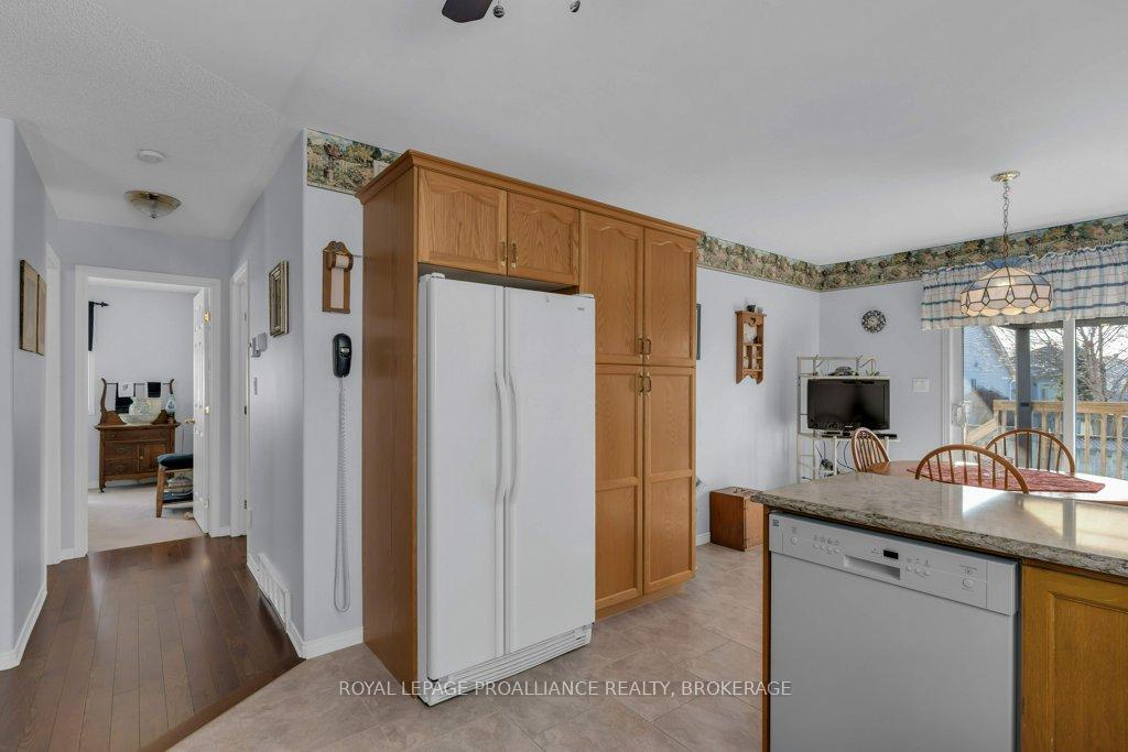 Photo 14 of 545 Magnolia Drive, Kingston, Kingston East (Incl Barret Crt) — HOMEH