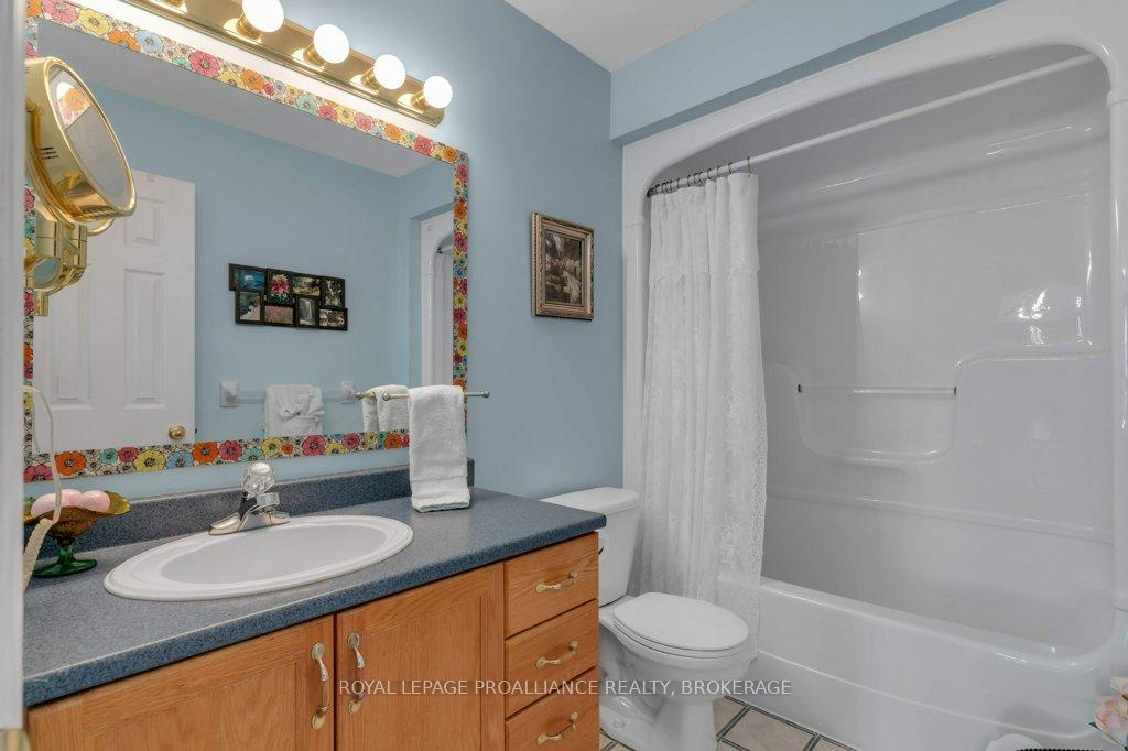 Photo 15 of 545 Magnolia Drive, Kingston, Kingston East (Incl Barret Crt) — HOMEH